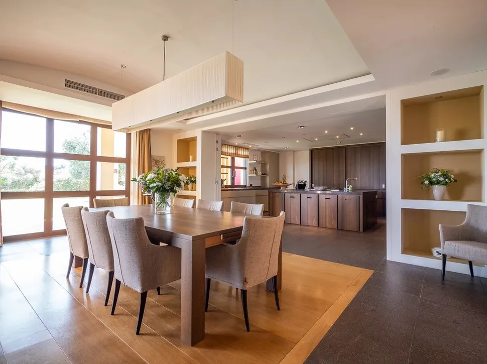 For sale villa in La Reserva with 6 bedrooms