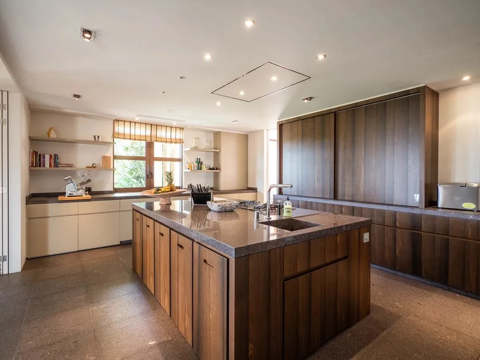 For sale villa in La Reserva with 6 bedrooms