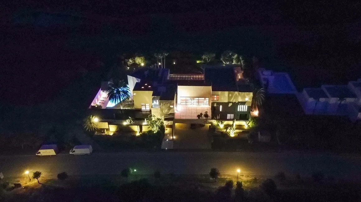 For sale villa in La Reserva with 6 bedrooms