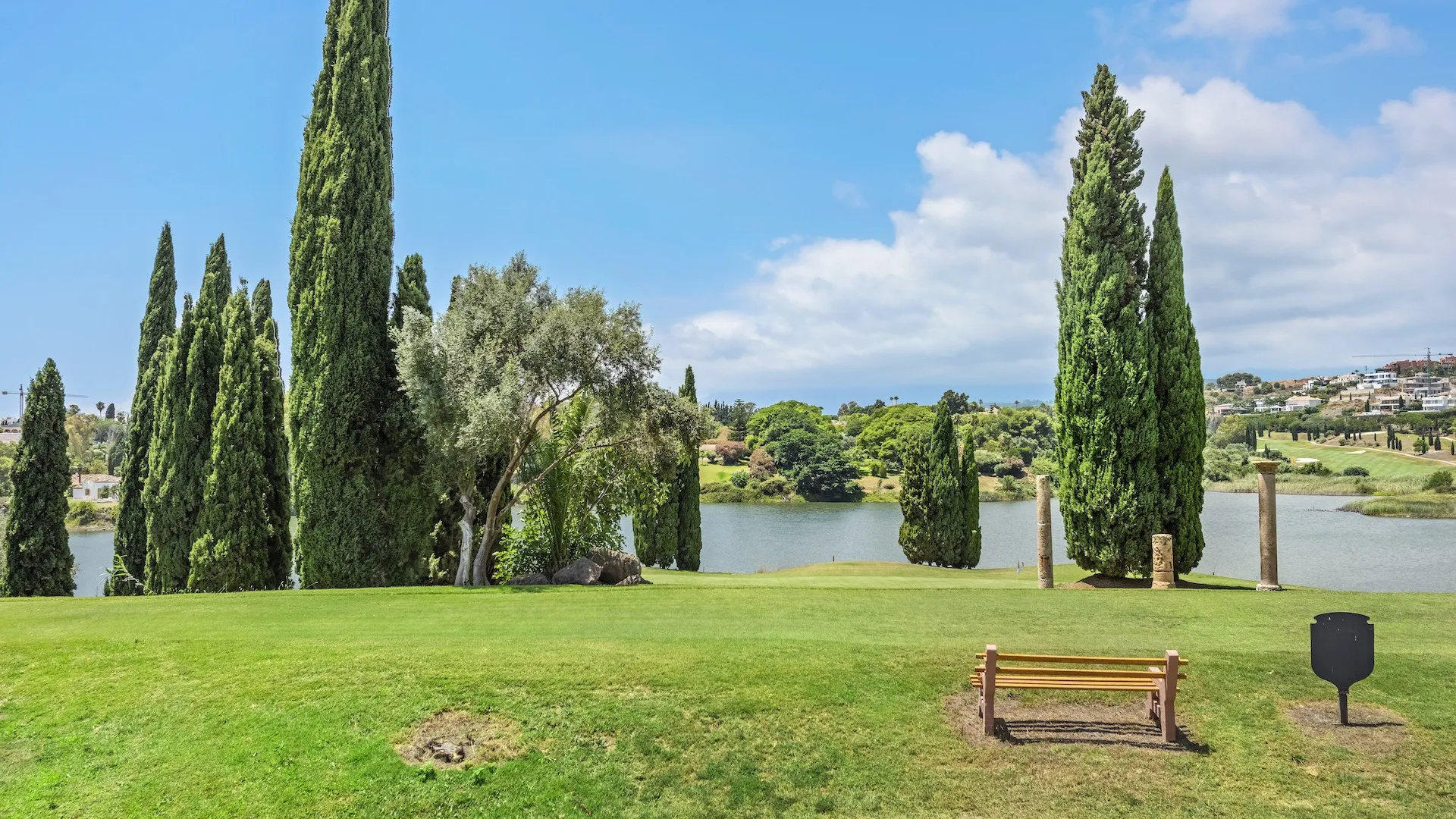 Comprar apartamento planta baja en Los Flamingos