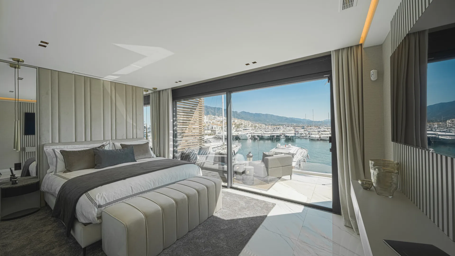 Se vende apartamento en Marbella - Puerto Banus
