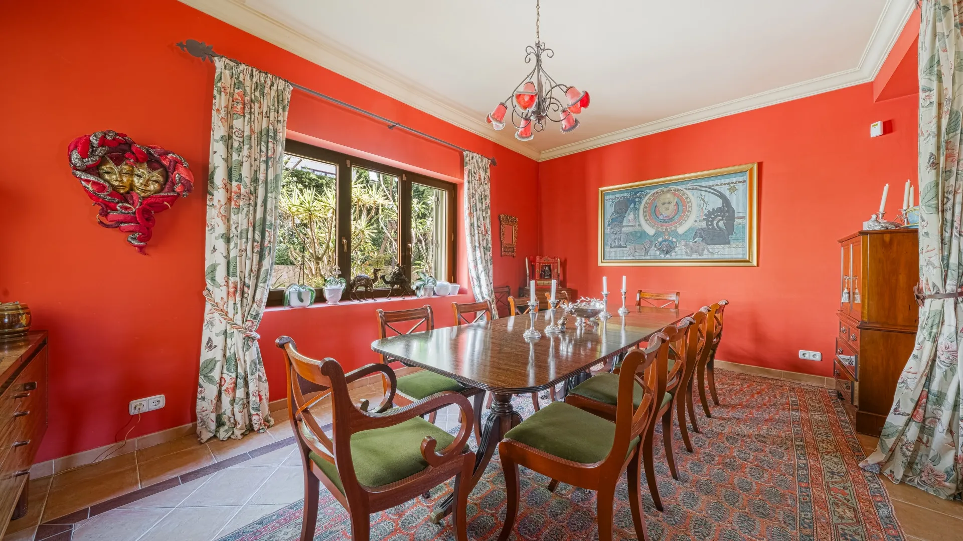 Se vende villa en Sotogrande con 9 dormitorios