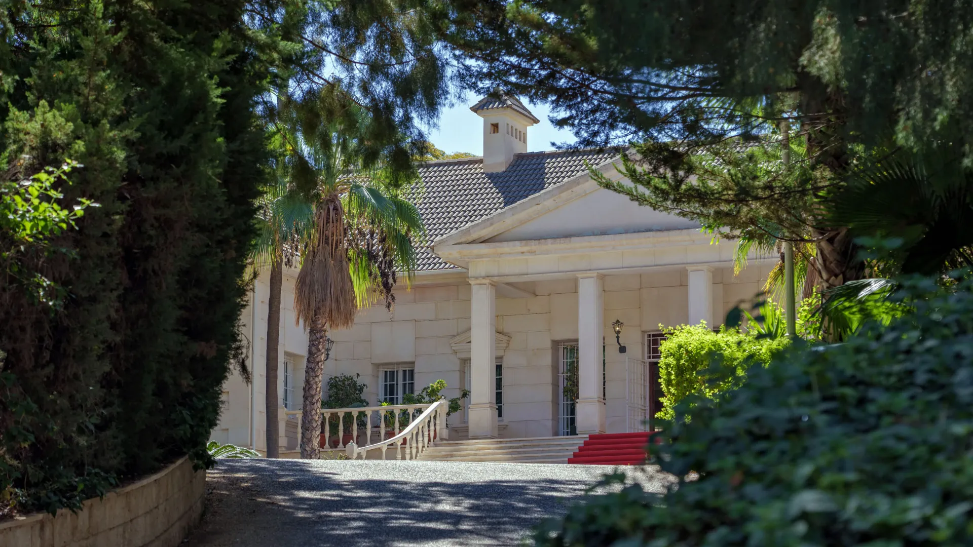 For sale El Limonar palace