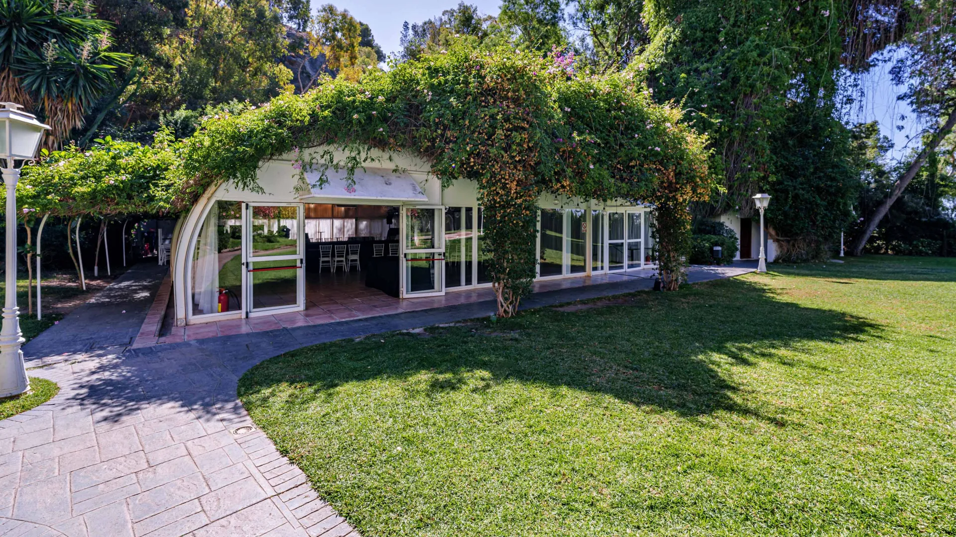 For sale El Limonar palace