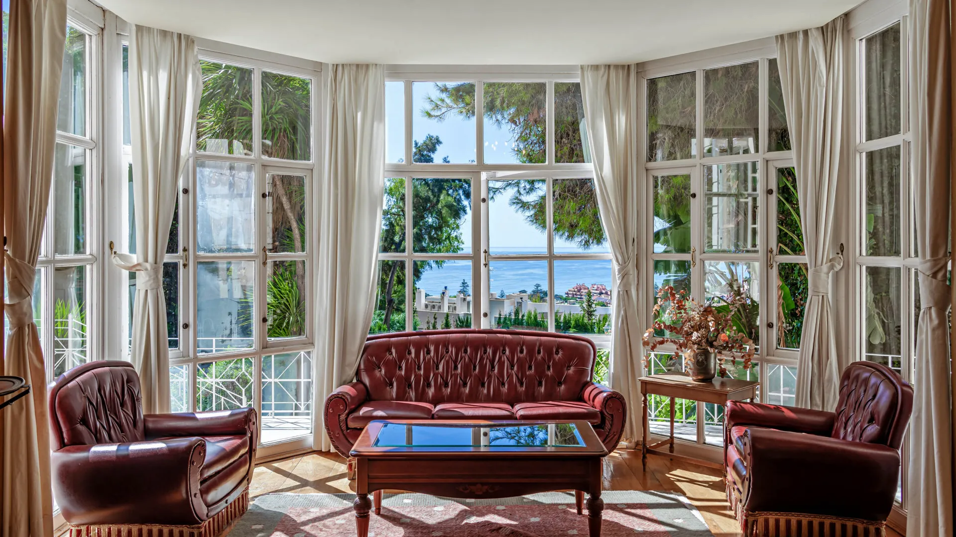 For sale El Limonar palace