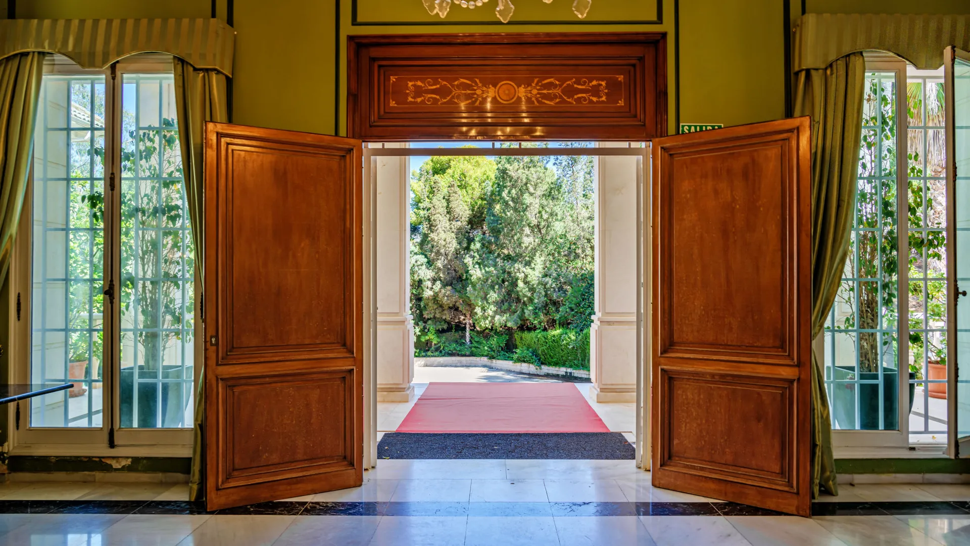 For sale El Limonar palace