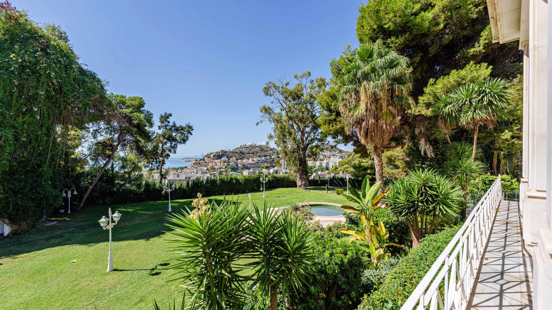 For sale El Limonar palace