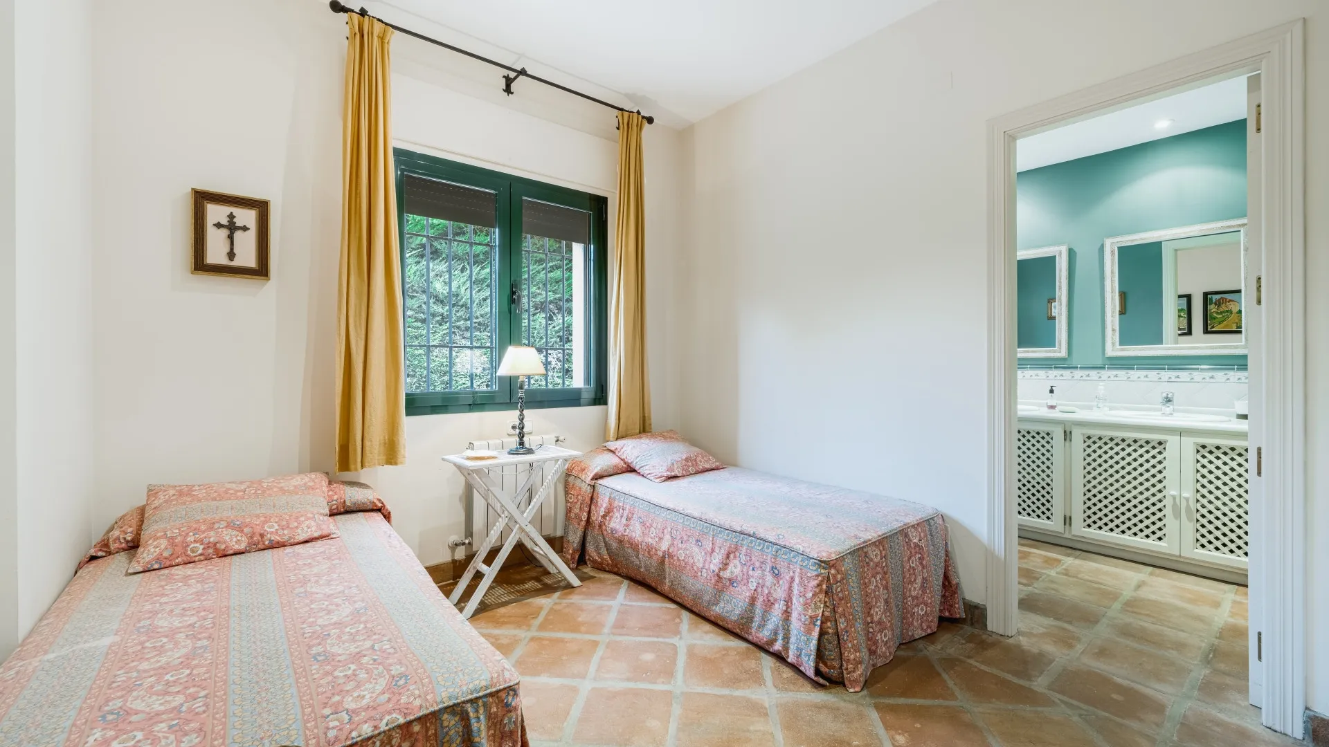 For sale villa with 5 bedrooms in Sotogrande