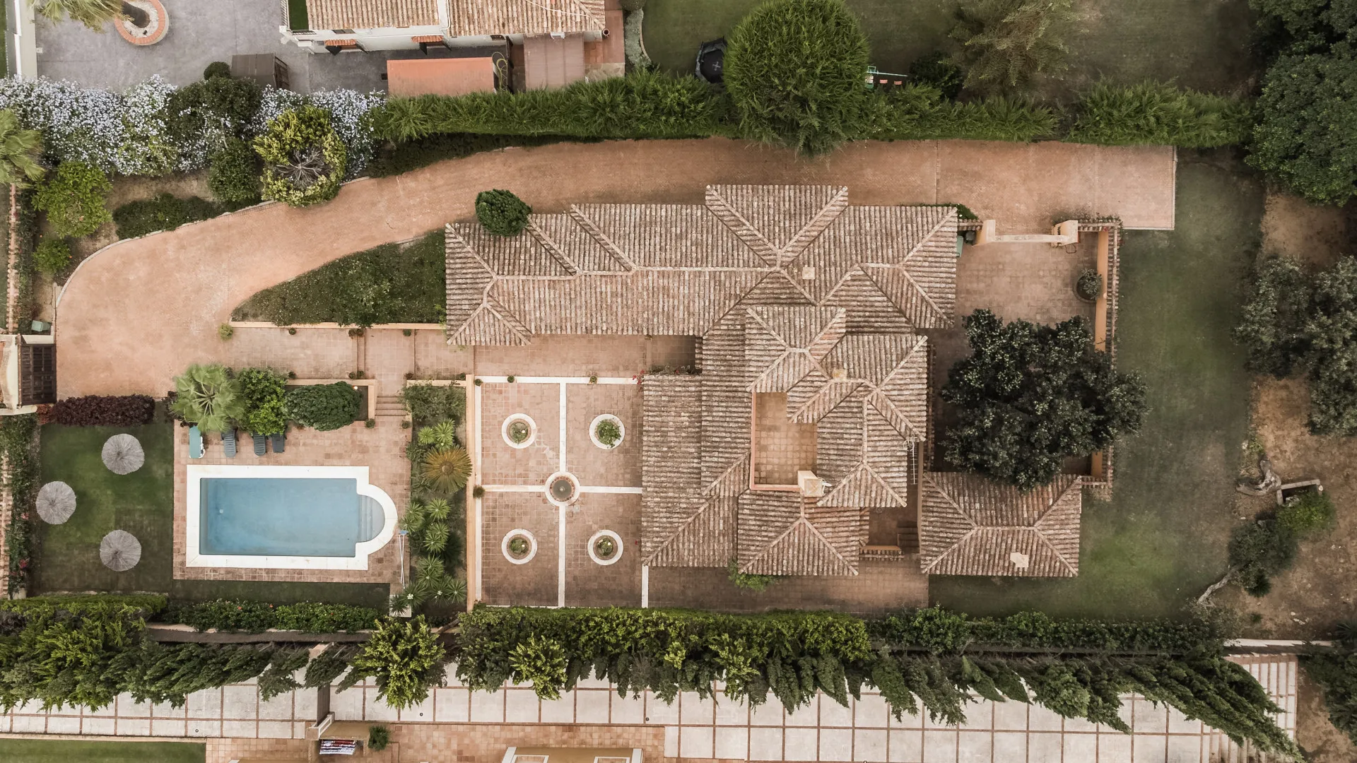 For sale villa with 5 bedrooms in Sotogrande