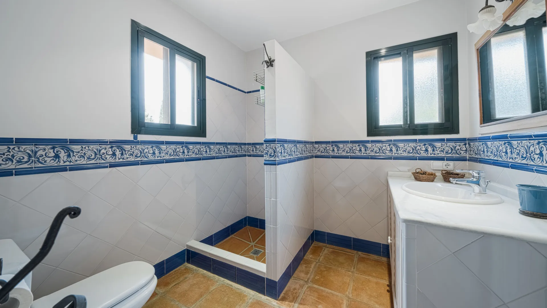 For sale villa with 5 bedrooms in Sotogrande