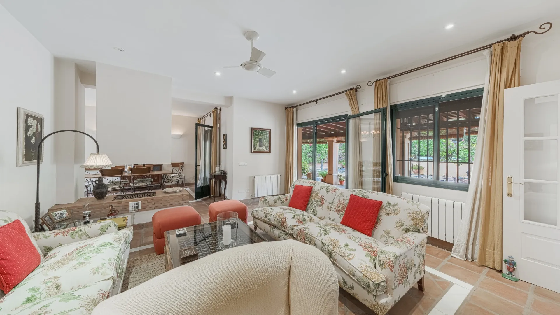 For sale villa with 5 bedrooms in Sotogrande