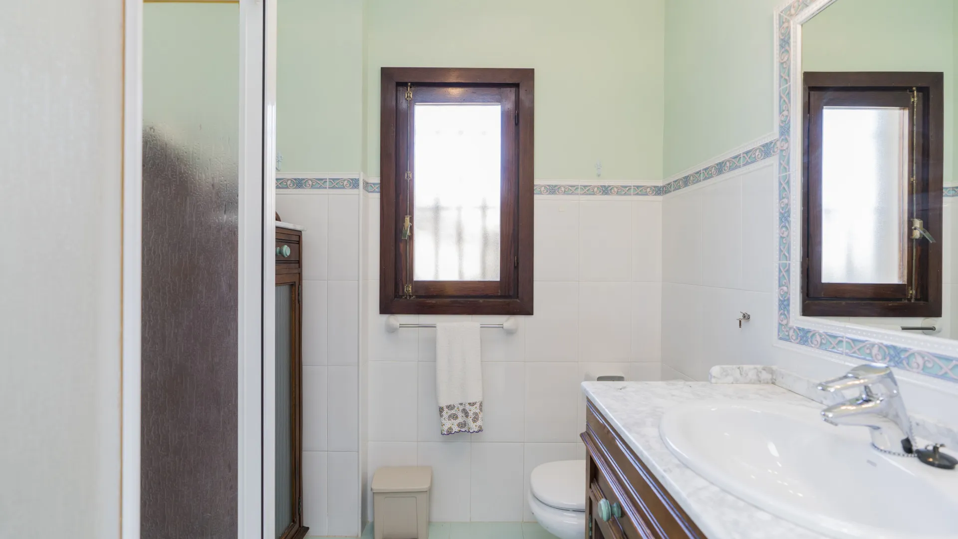 For sale villa with 9 bedrooms in Rincon de la Victoria