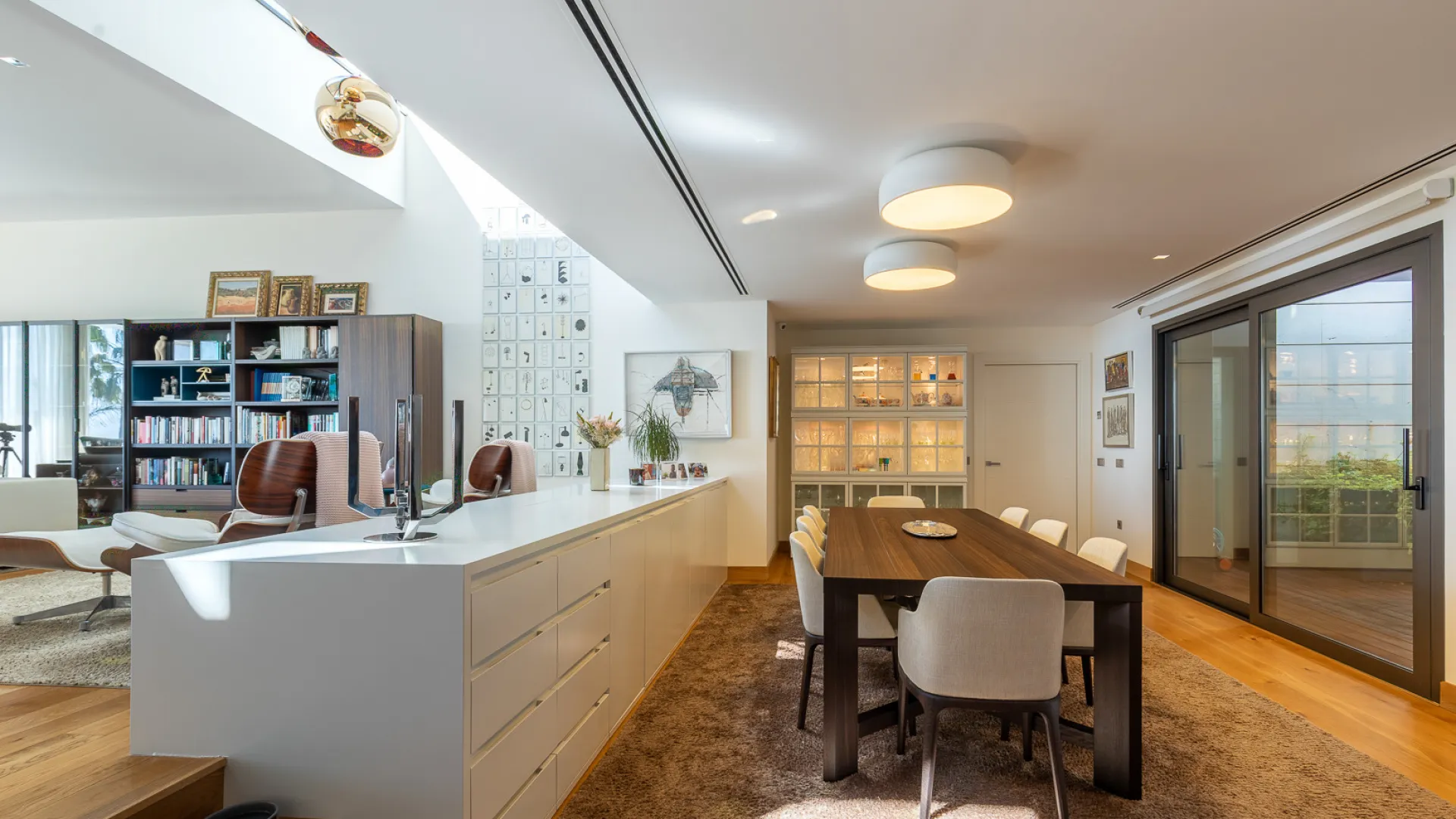 Villa con 8 dormitorios en venta en Malaga - Este