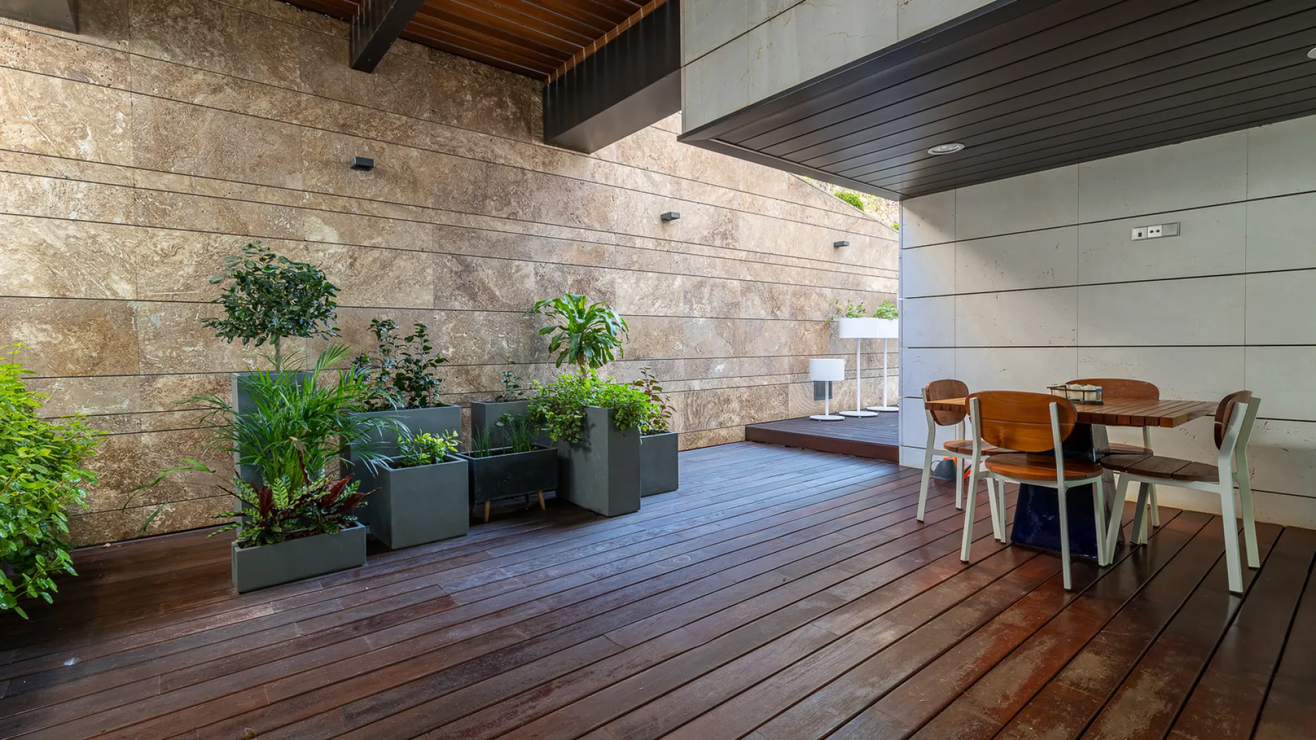 Villa con 8 dormitorios en venta en Malaga - Este