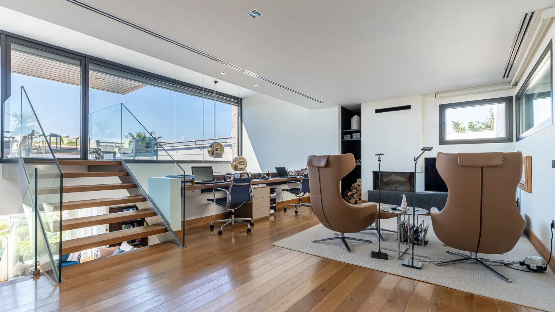 Villa con 8 dormitorios en venta en Malaga - Este