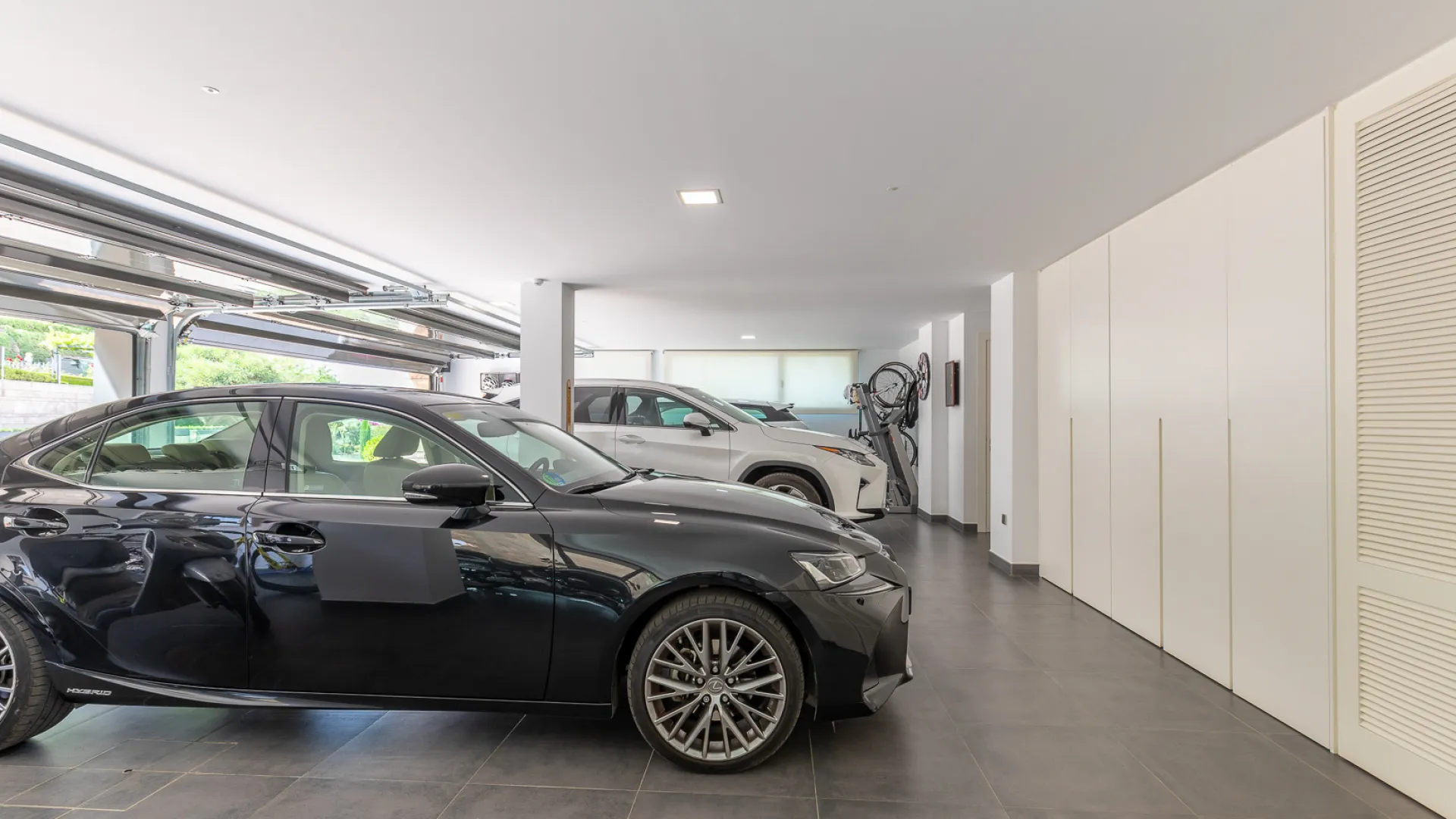 Villa con 8 dormitorios en venta en Malaga - Este