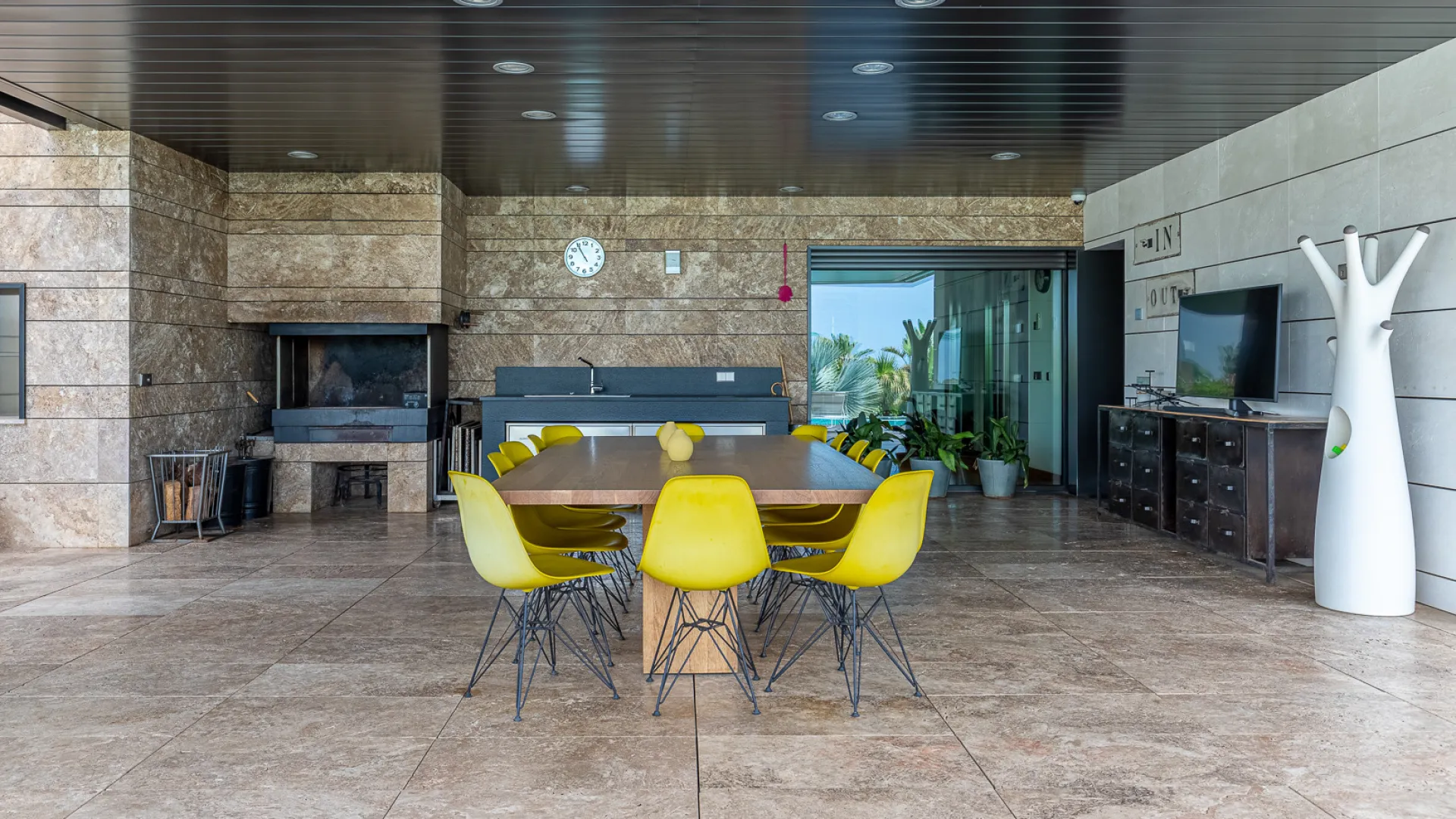 Villa con 8 dormitorios en venta en Malaga - Este