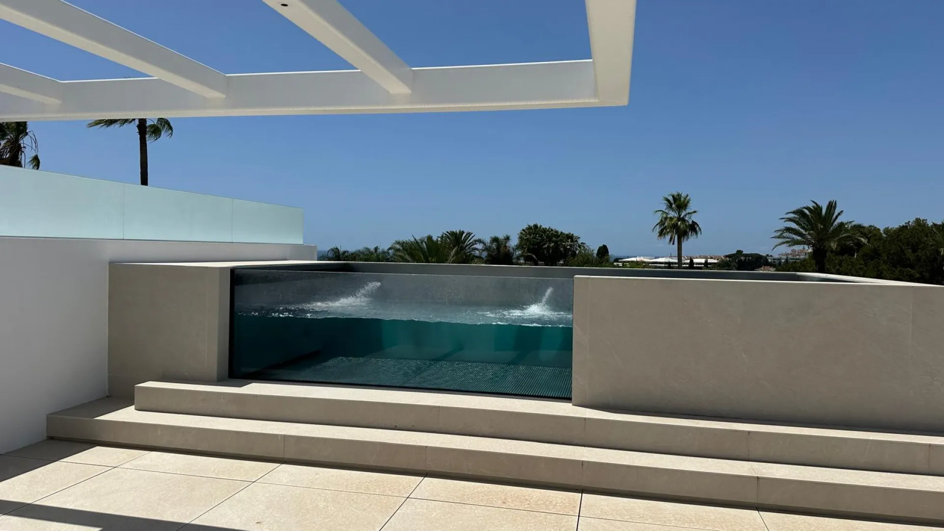 Semi detached villa in Atalaya de Rio Verde for sale