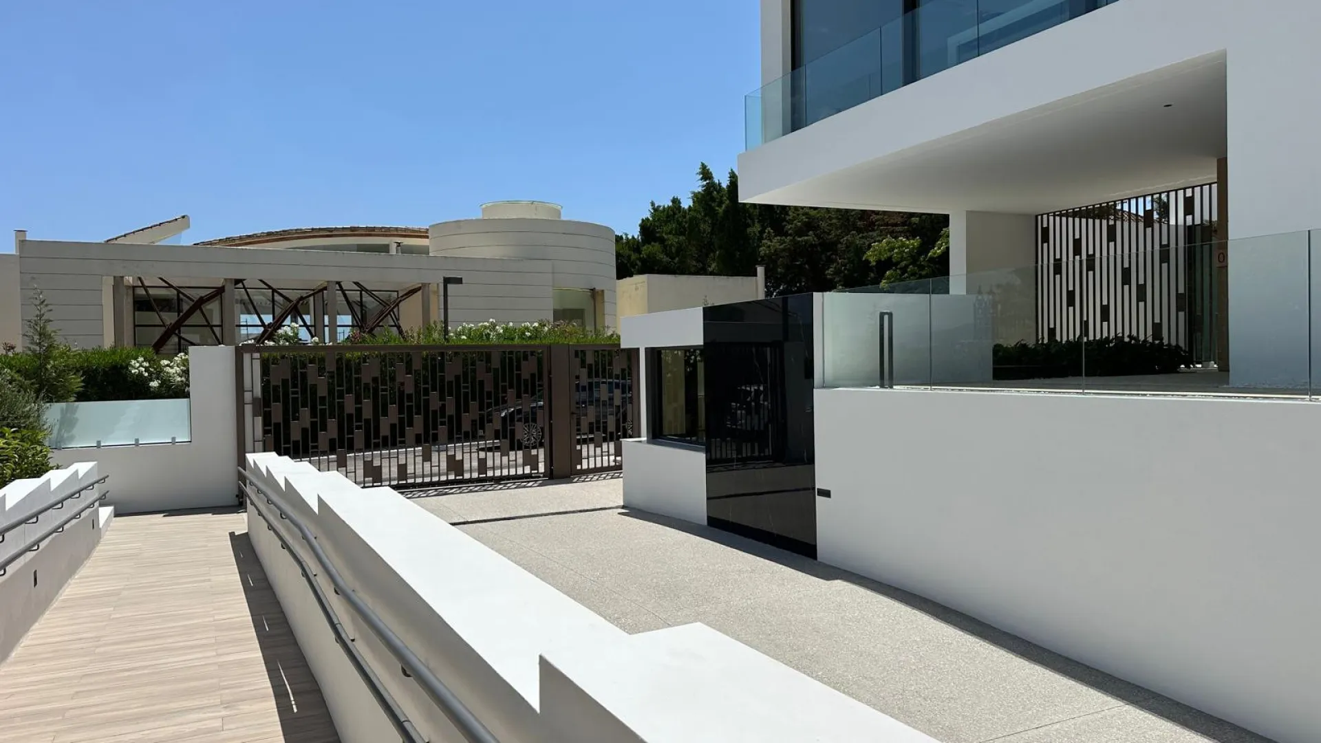 Semi detached villa in Atalaya de Rio Verde for sale