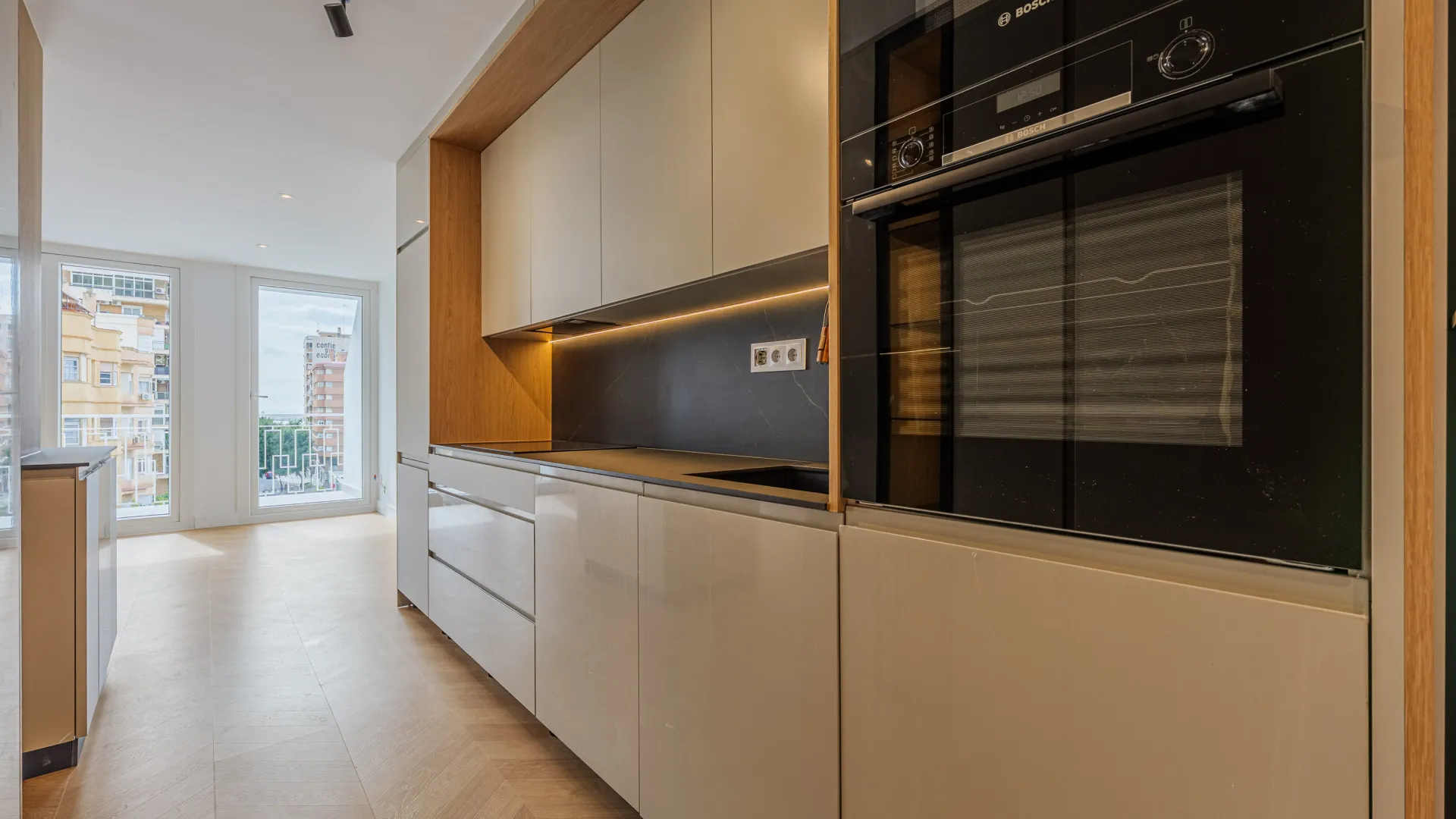 For sale La Malagueta - La Caleta apartment with 2 bedrooms