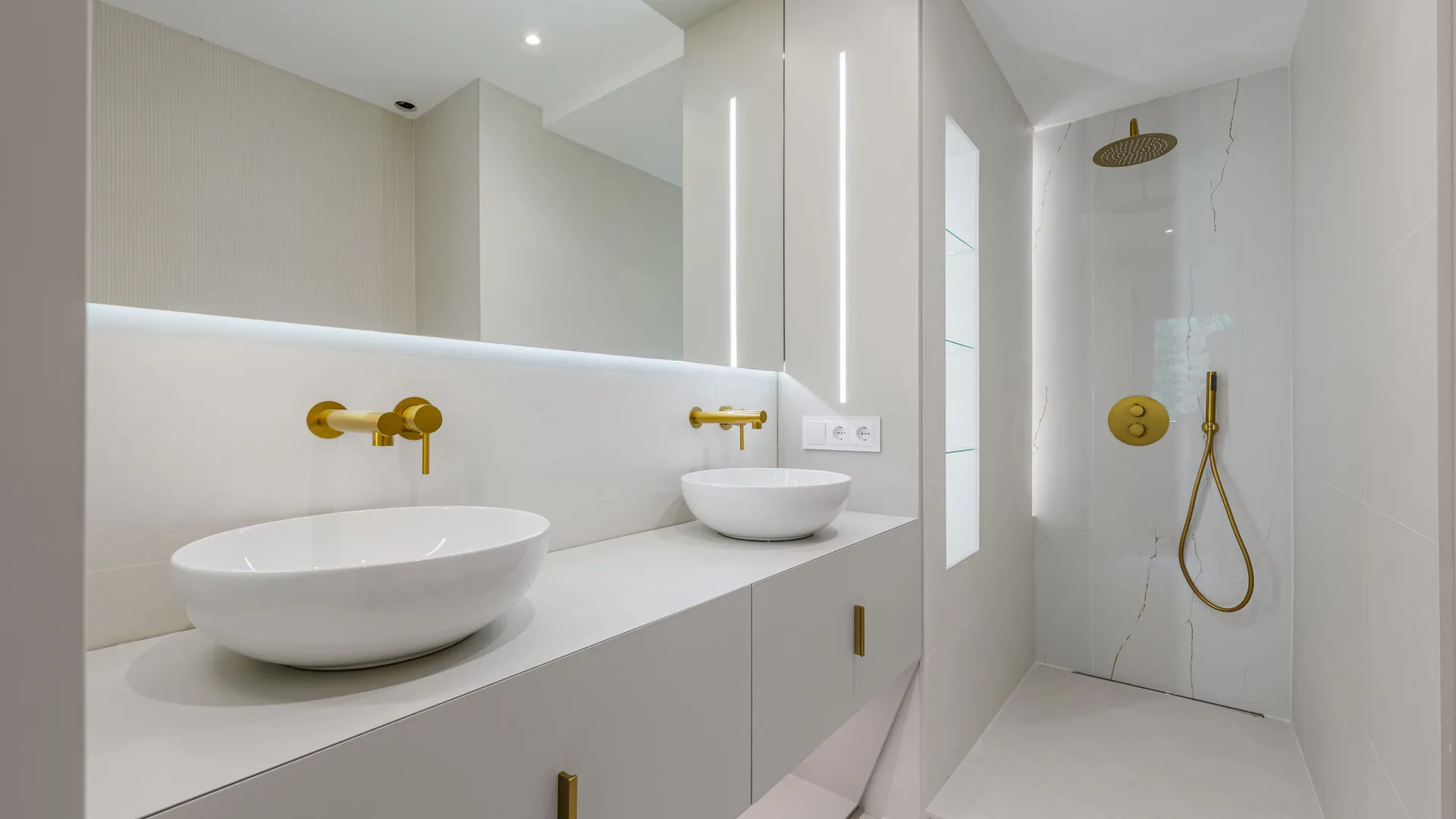 For sale La Malagueta - La Caleta apartment with 2 bedrooms