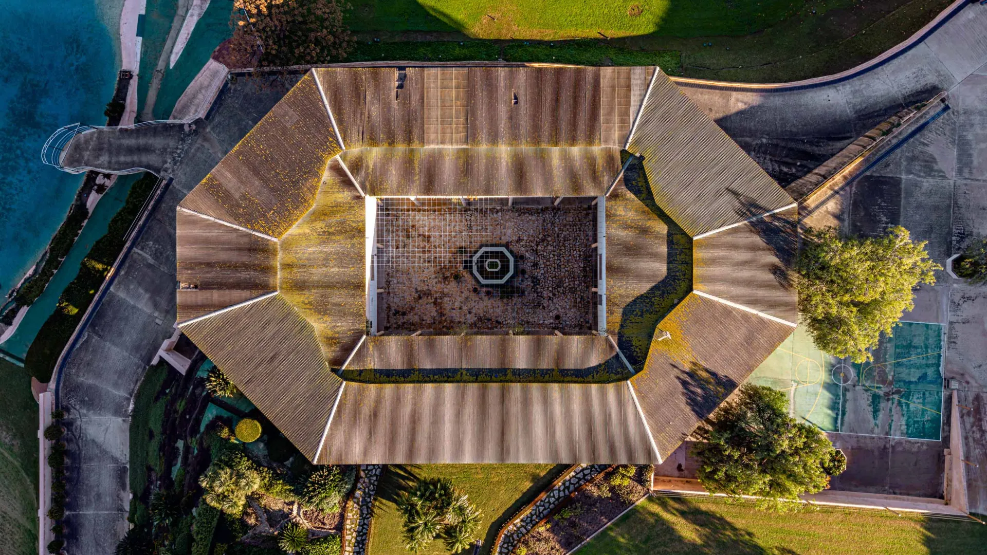 Estate with 10 bedrooms for sale in Alhaurin de la Torre