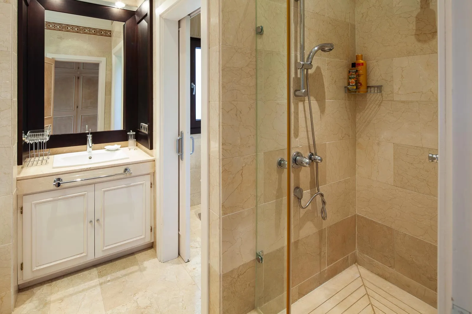 Buy Paraiso Barronal 10 bedrooms villa