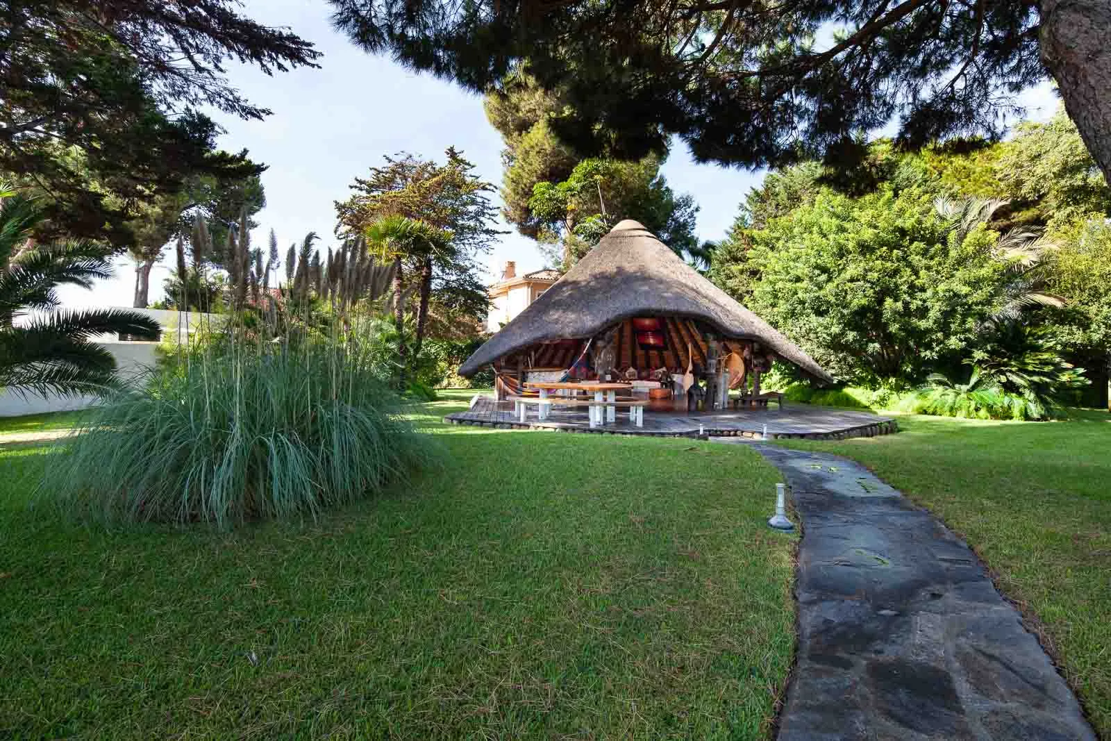 Buy Paraiso Barronal 10 bedrooms villa