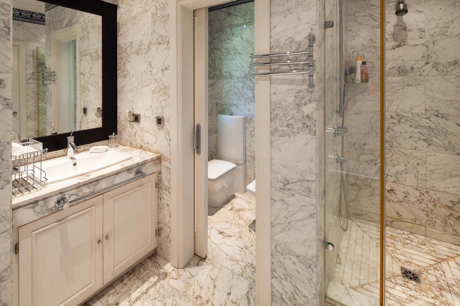 Buy Paraiso Barronal 10 bedrooms villa