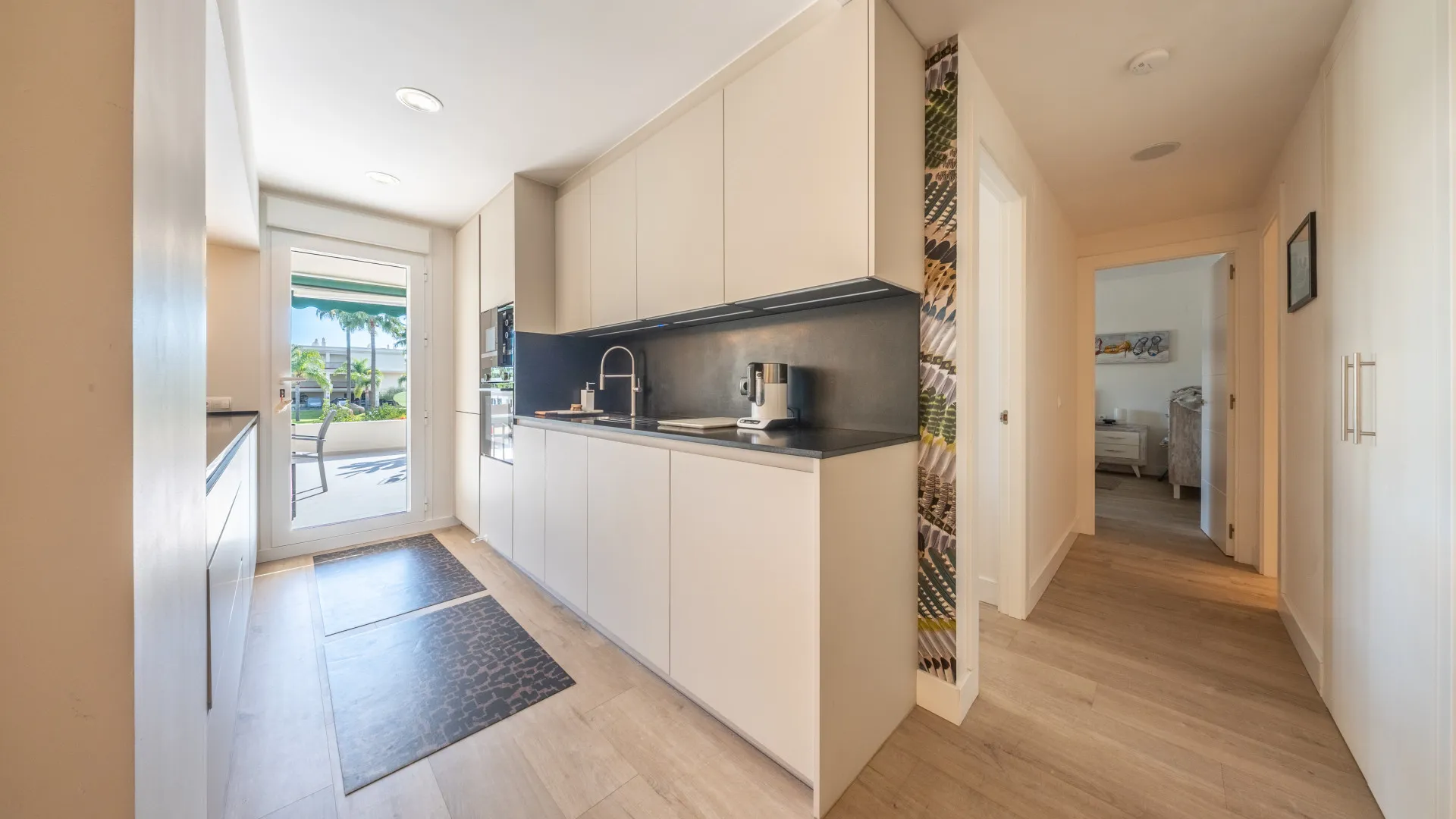 Ground floor apartment with 2 bedrooms for sale in Lorcrimar