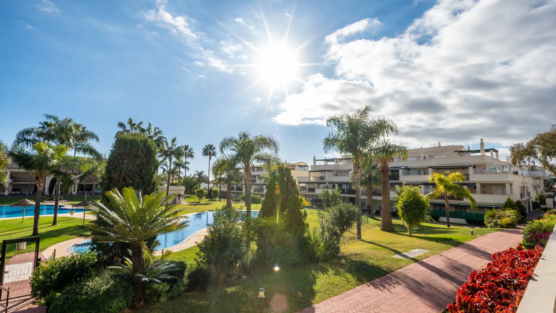 Ground floor apartment with 2 bedrooms for sale in Lorcrimar