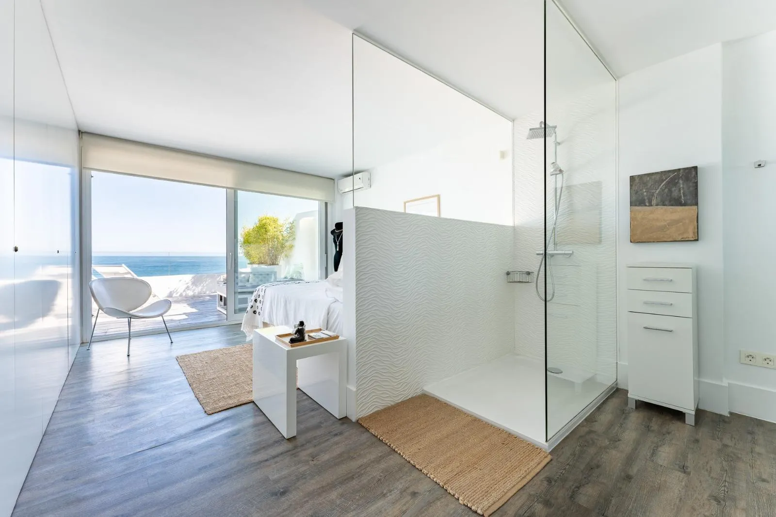 Calahonda Playa, atico duplex en venta con 2 dormitorios