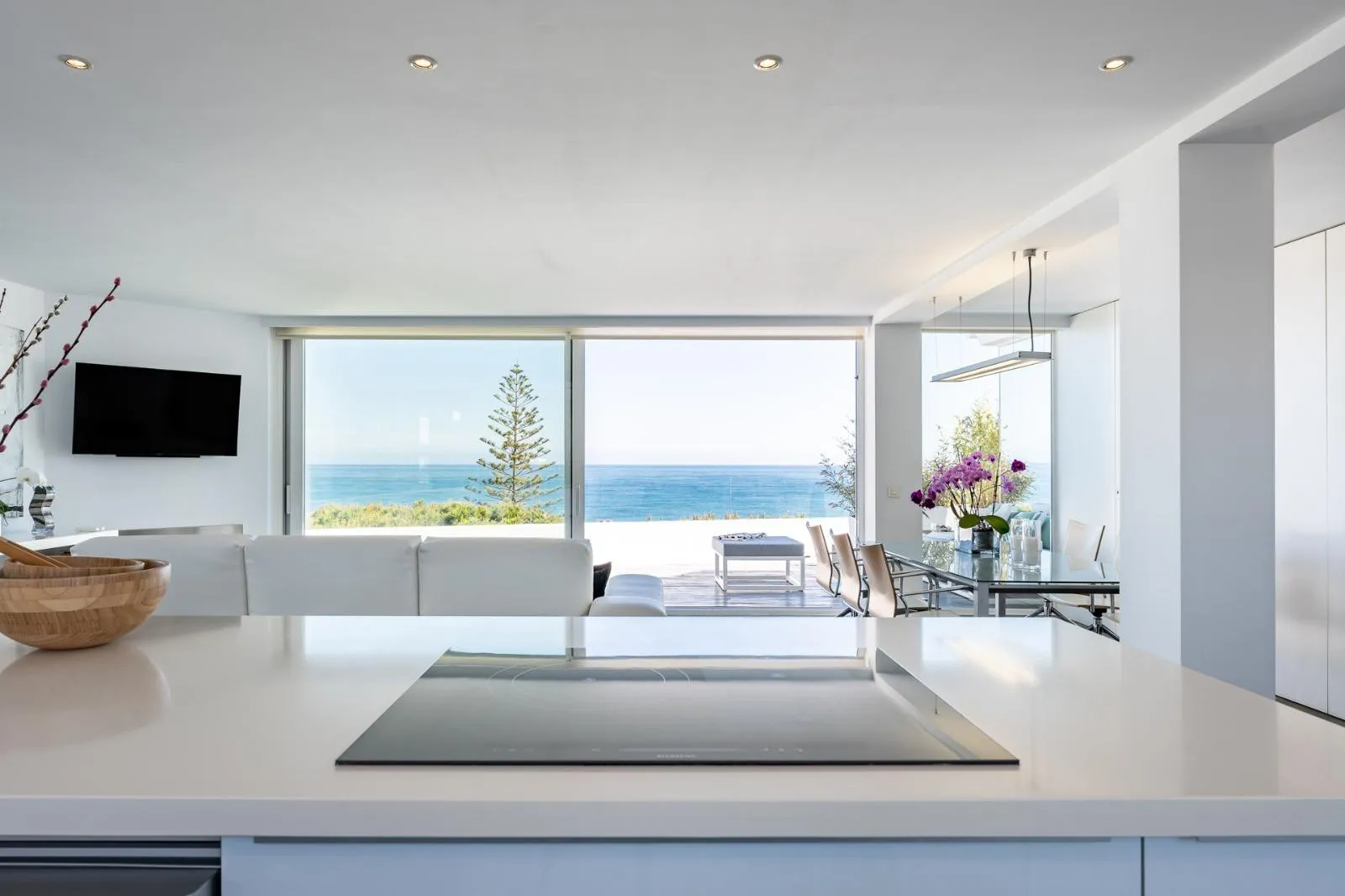 Calahonda Playa, atico duplex en venta con 2 dormitorios