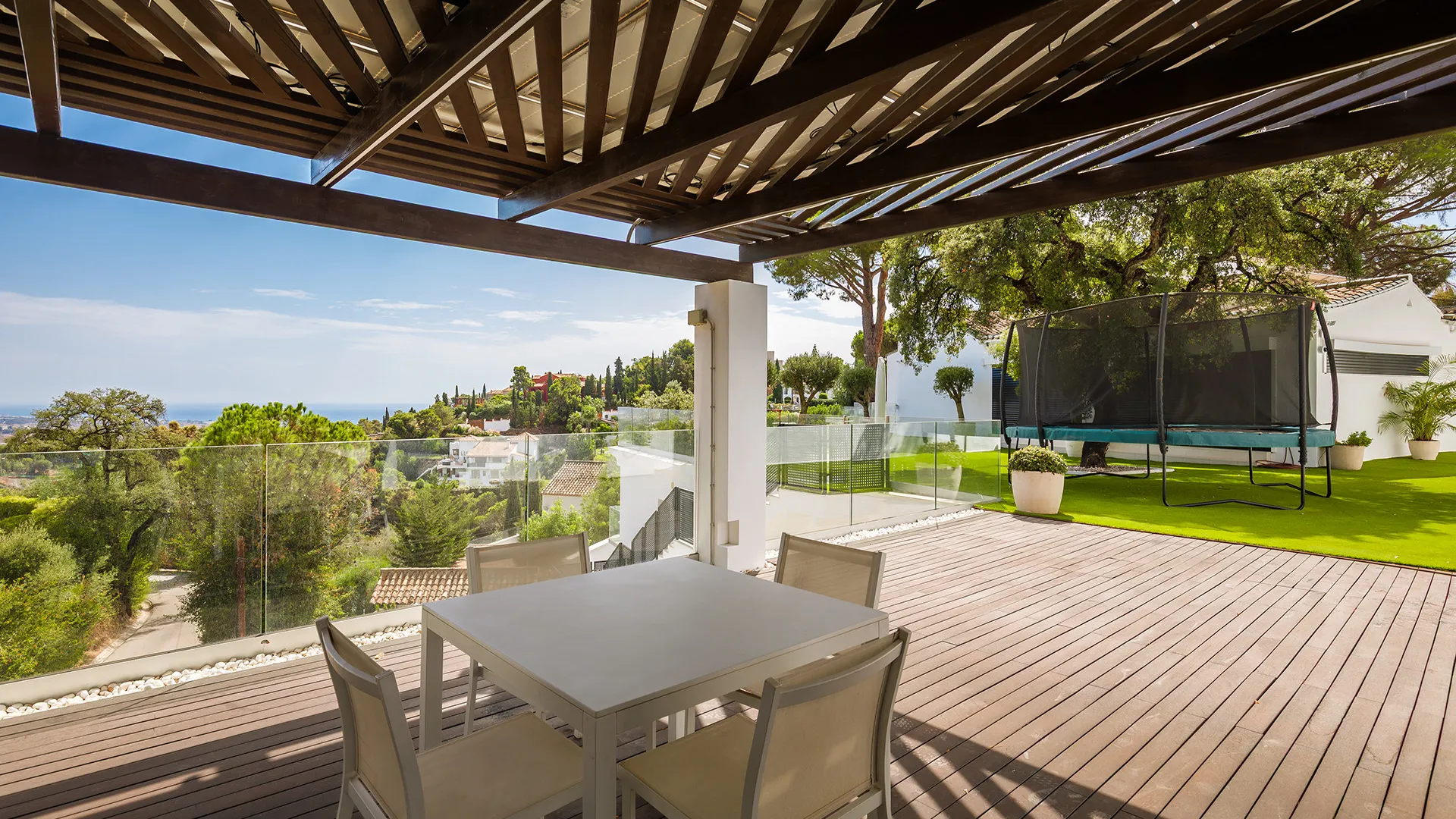 For sale villa with 8 bedrooms in El Madroñal