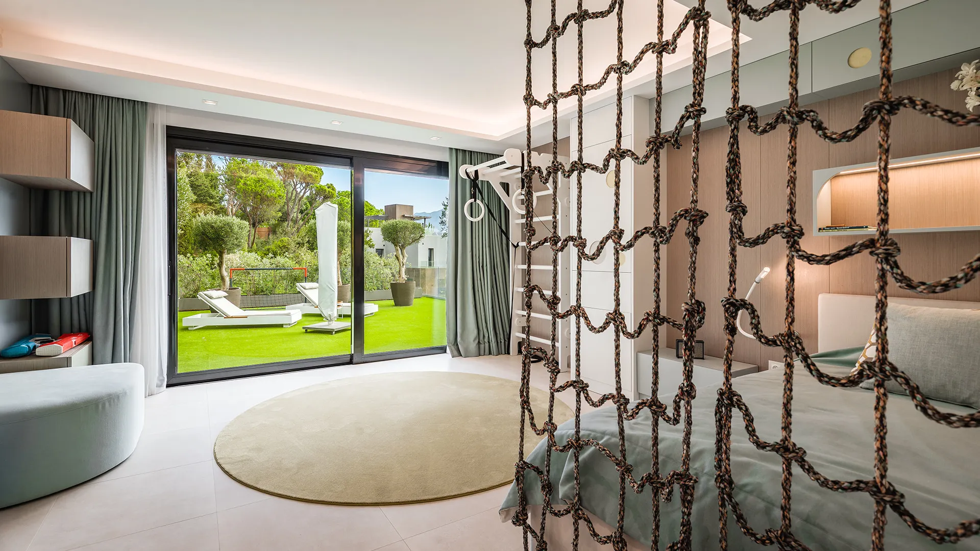 For sale villa with 8 bedrooms in El Madroñal