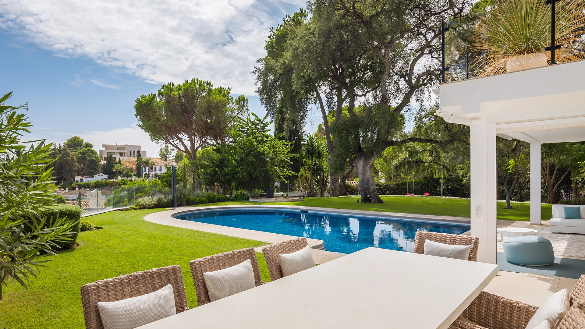 For sale villa with 8 bedrooms in El Madroñal