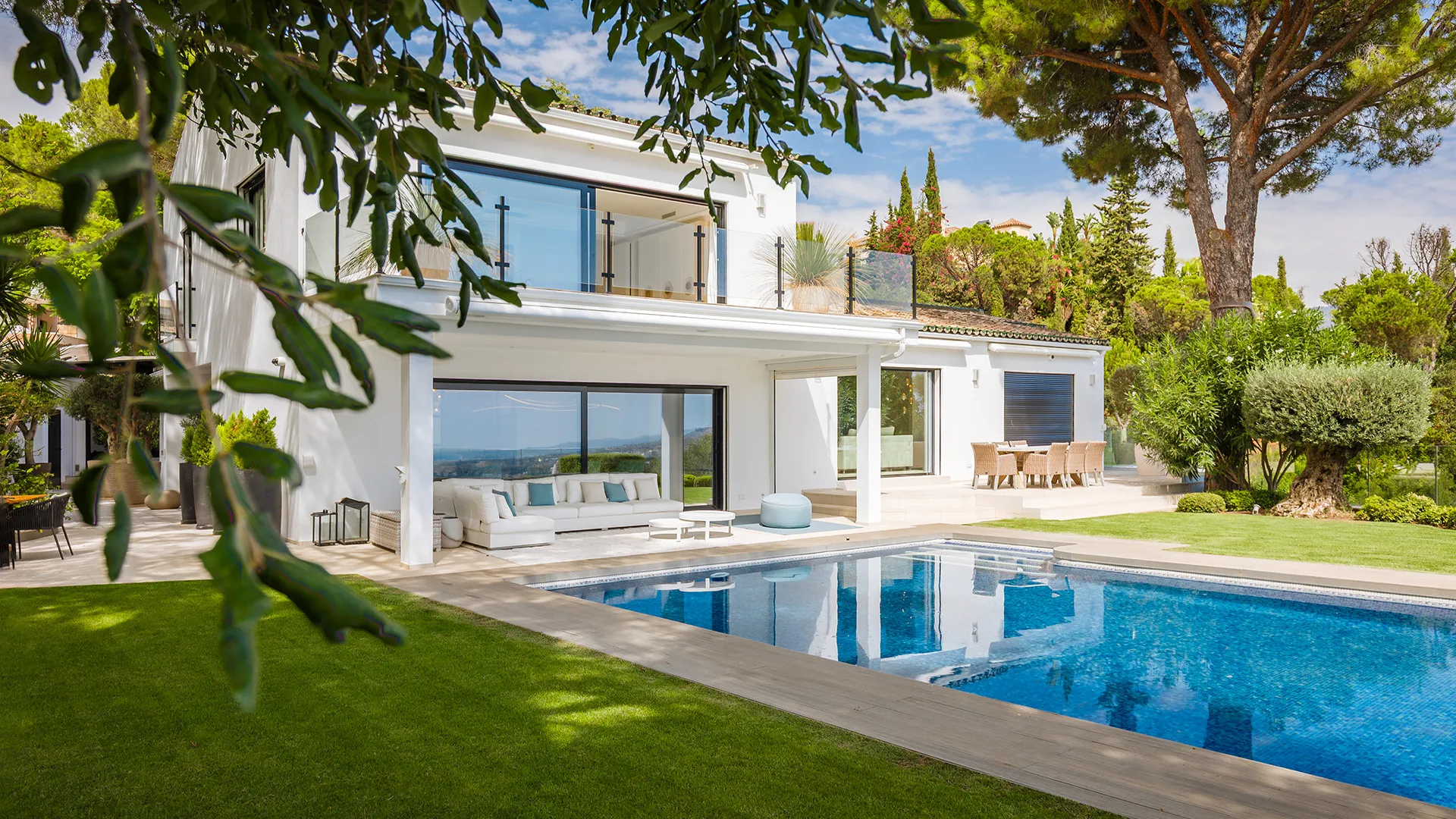 For sale villa with 8 bedrooms in El Madroñal