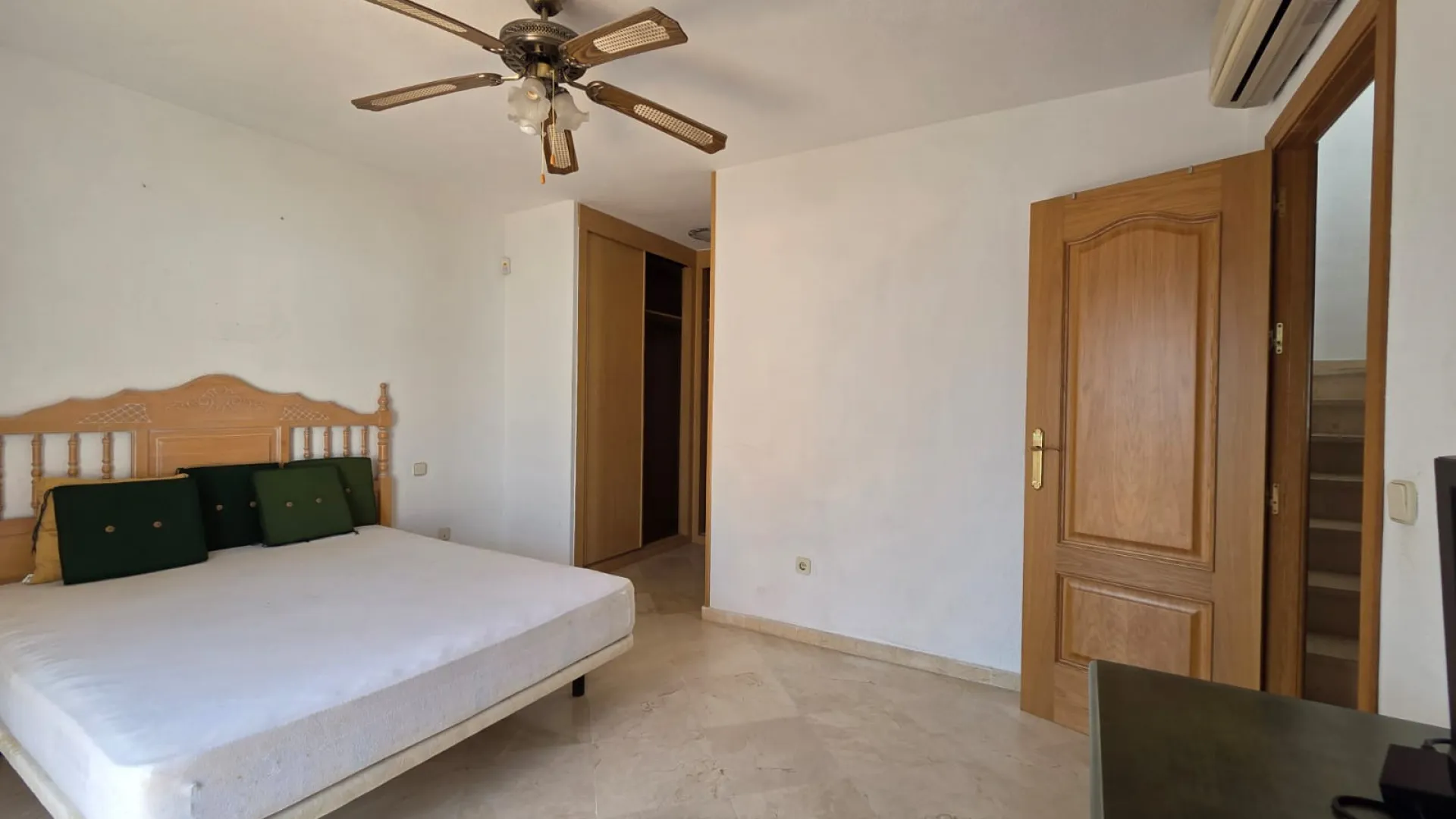 Semi detached house for sale in Arroyo de las Piedras with 4 bedrooms