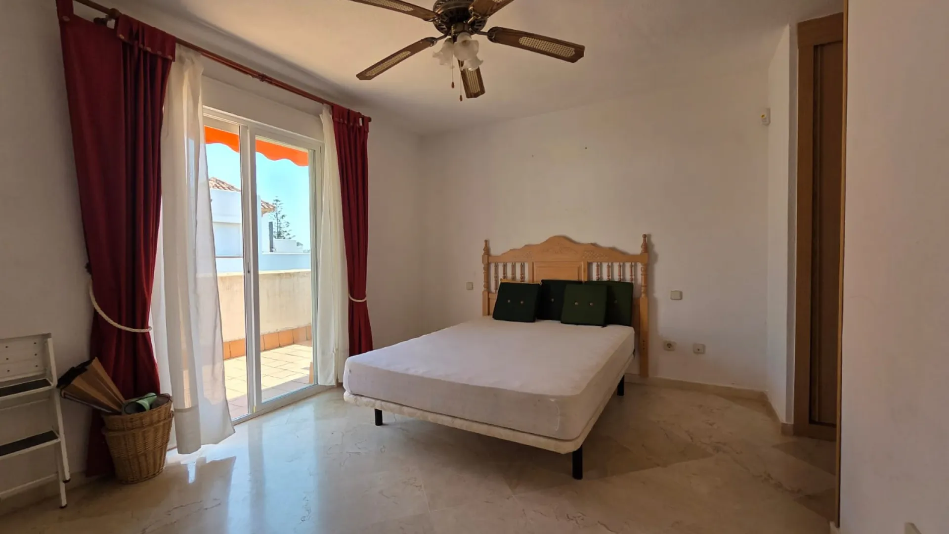 Semi detached house for sale in Arroyo de las Piedras with 4 bedrooms