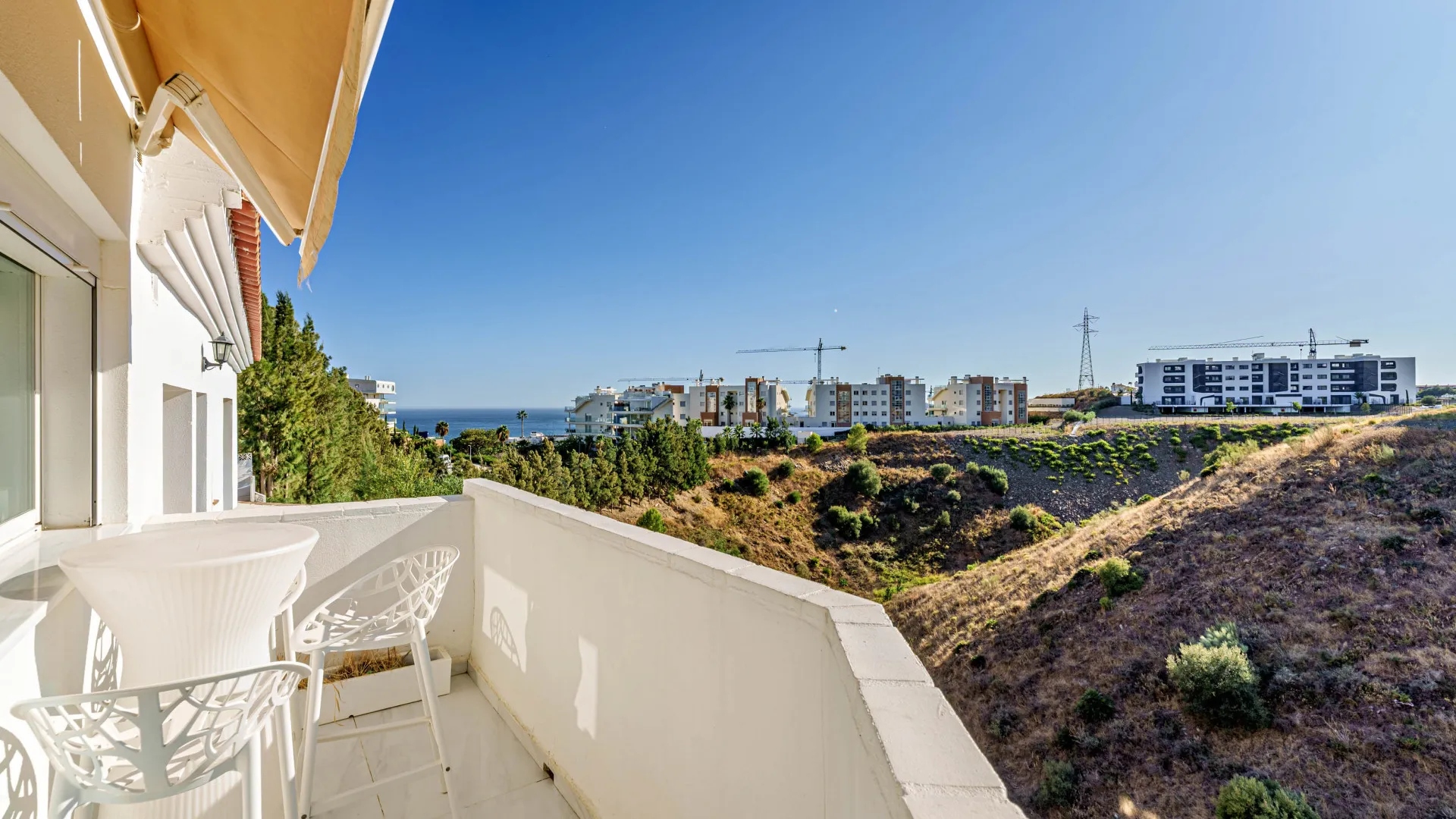 Reserva del Higuerón, villa pareada en venta