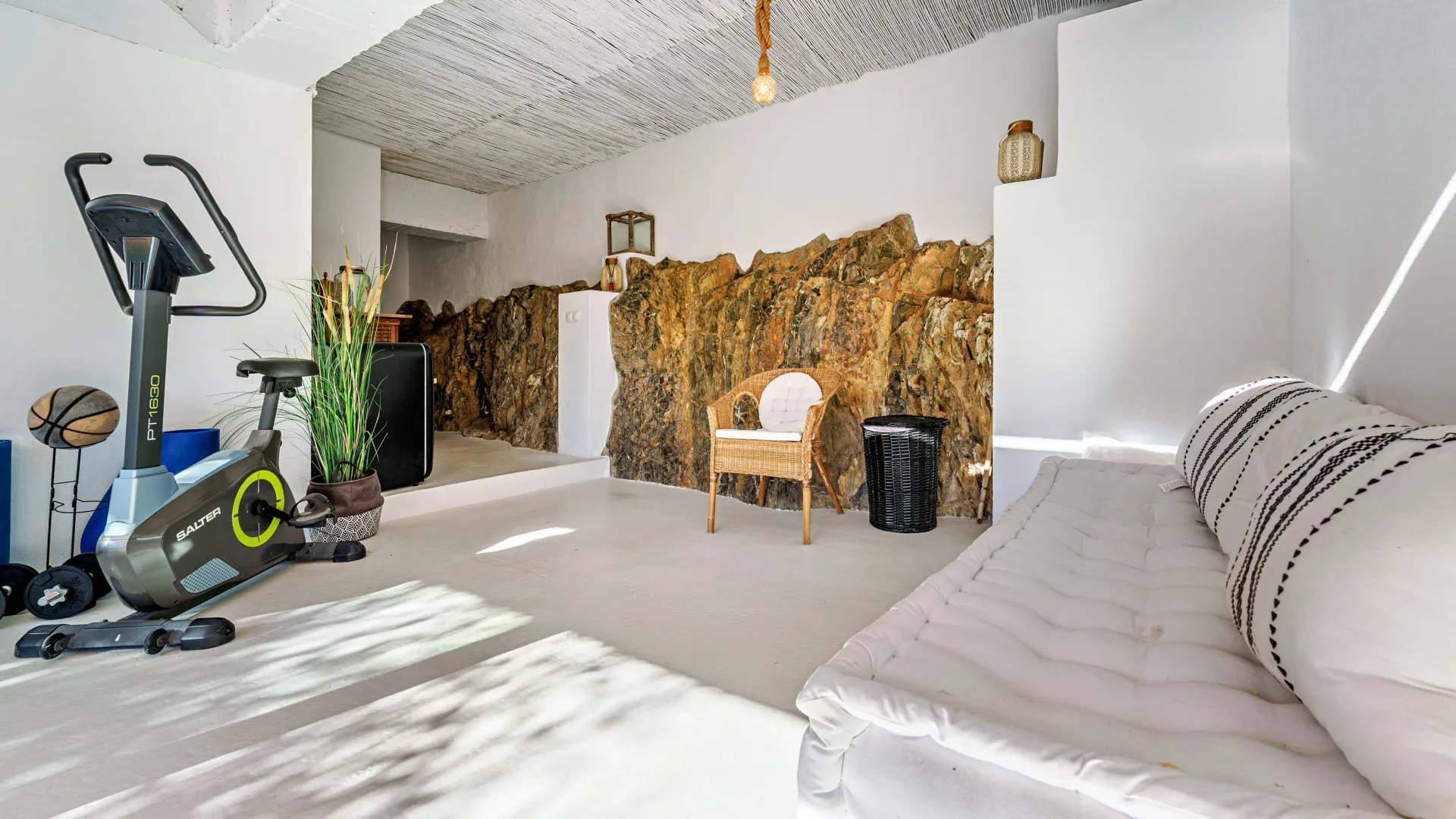 Reserva del Higuerón, villa pareada en venta