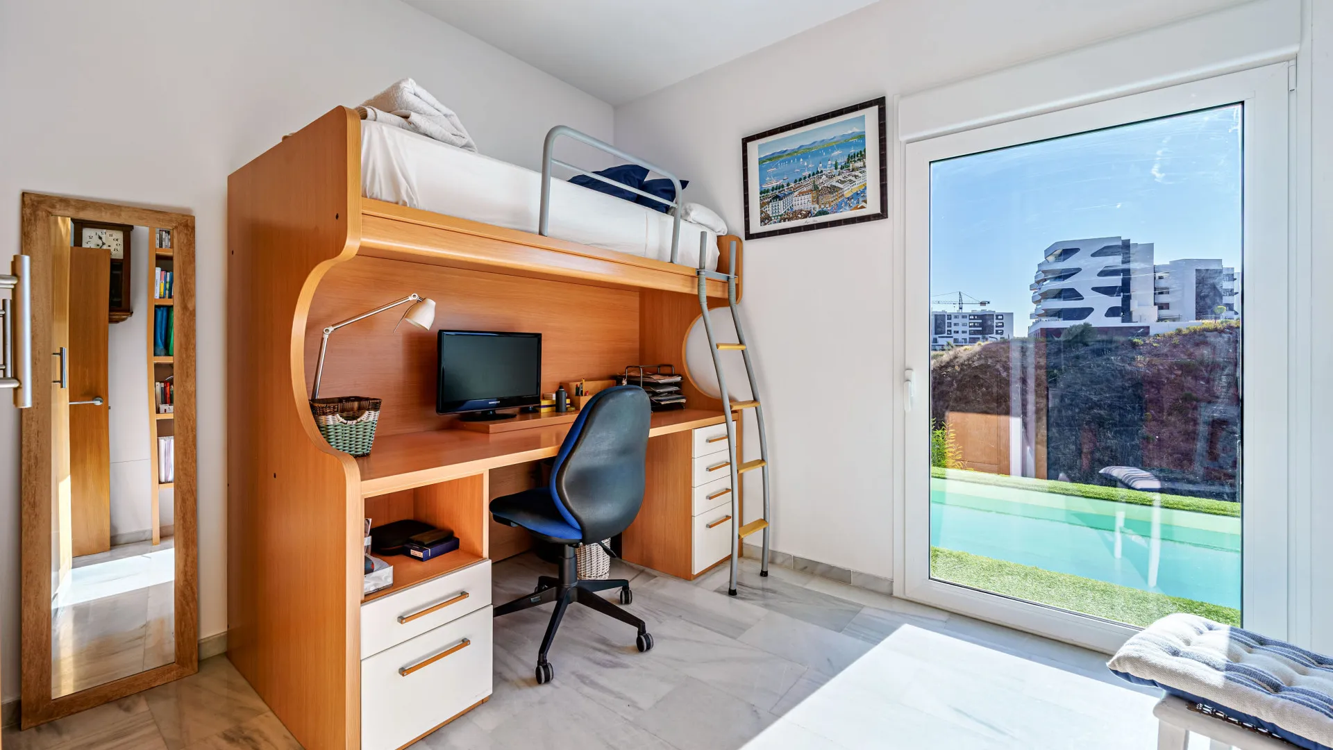 Reserva del Higuerón, villa pareada en venta