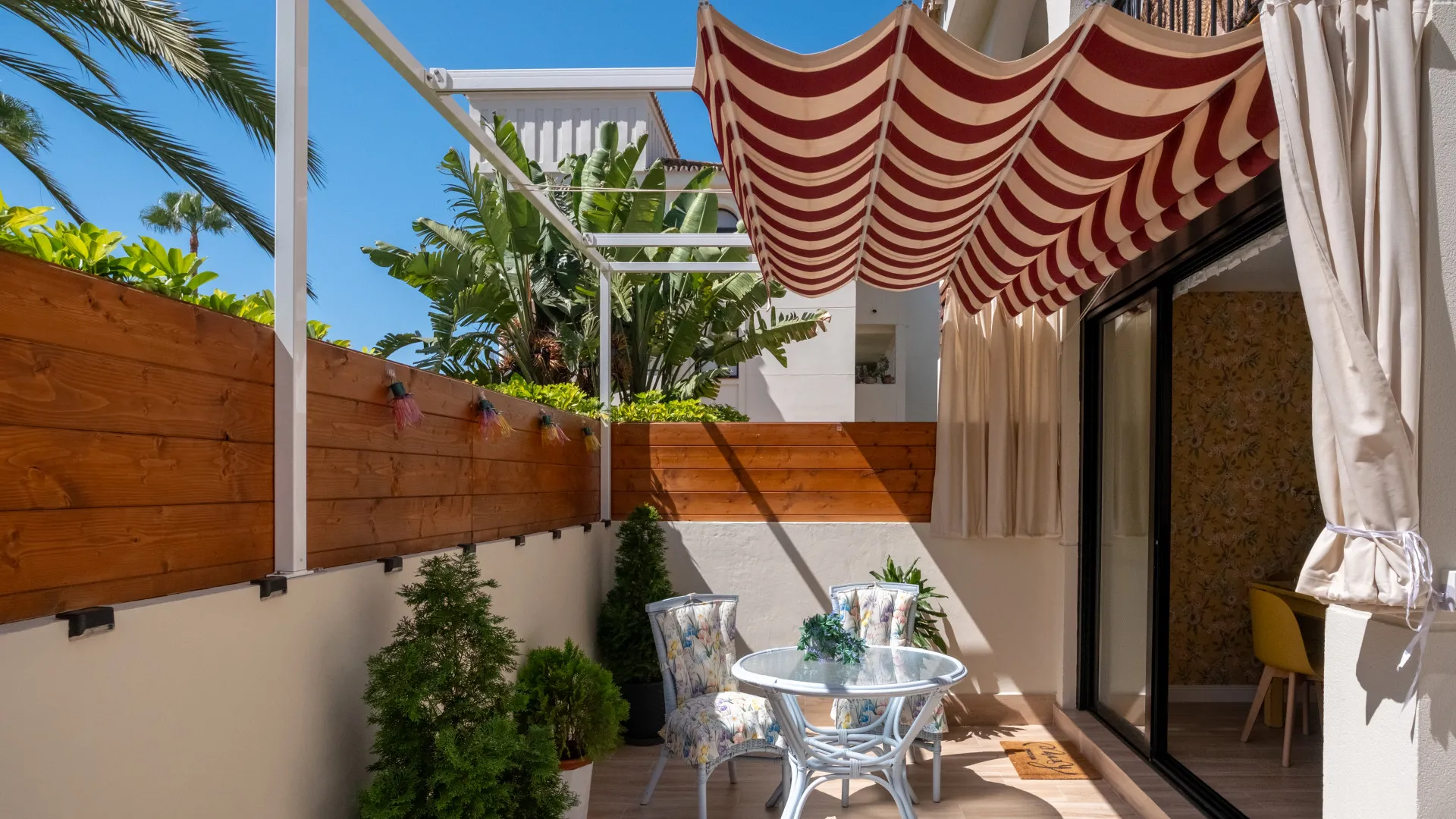 Se vende apartamento planta baja en Los Alamos con 2 dormitorios