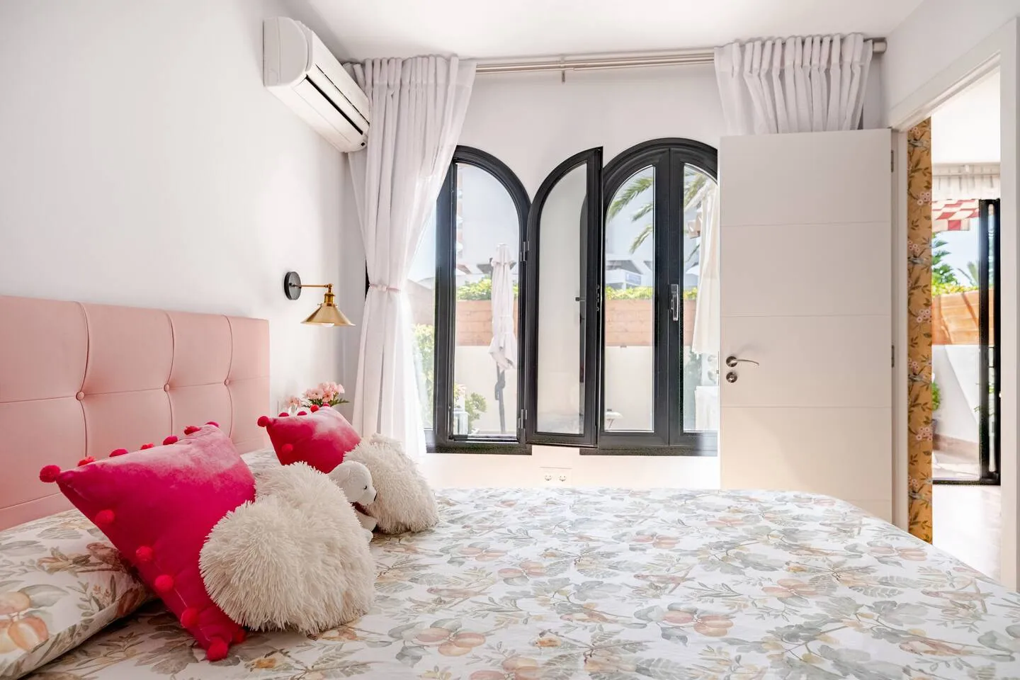 Se vende apartamento planta baja en Los Alamos con 2 dormitorios