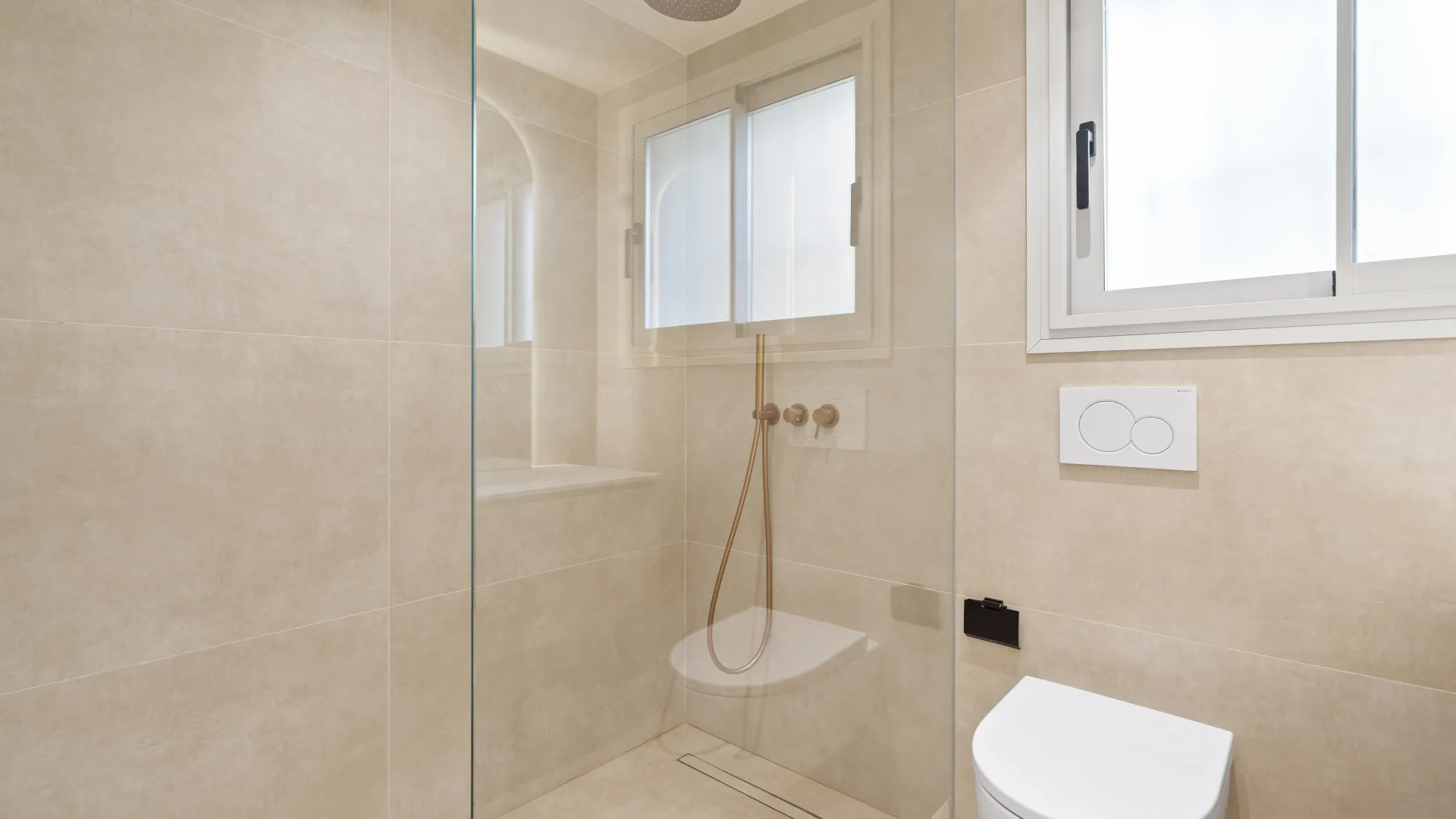 Ground floor apartment for sale in Palacetes Los Belvederes