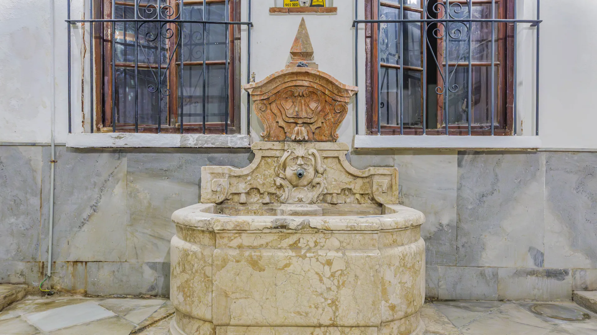 For sale unique building in Centro Histórico