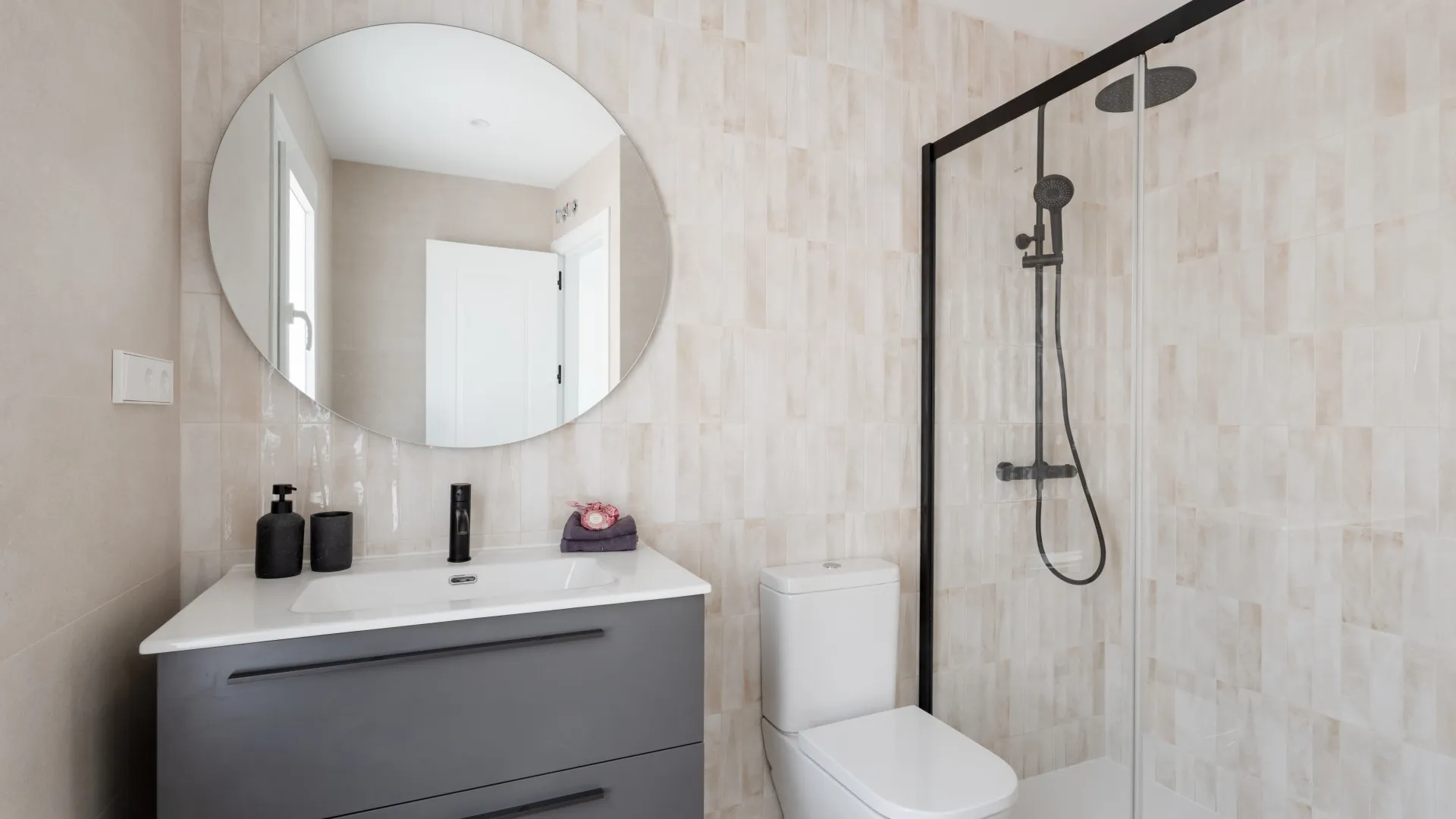 For sale 3 bedrooms apartment in La Malagueta - La Caleta