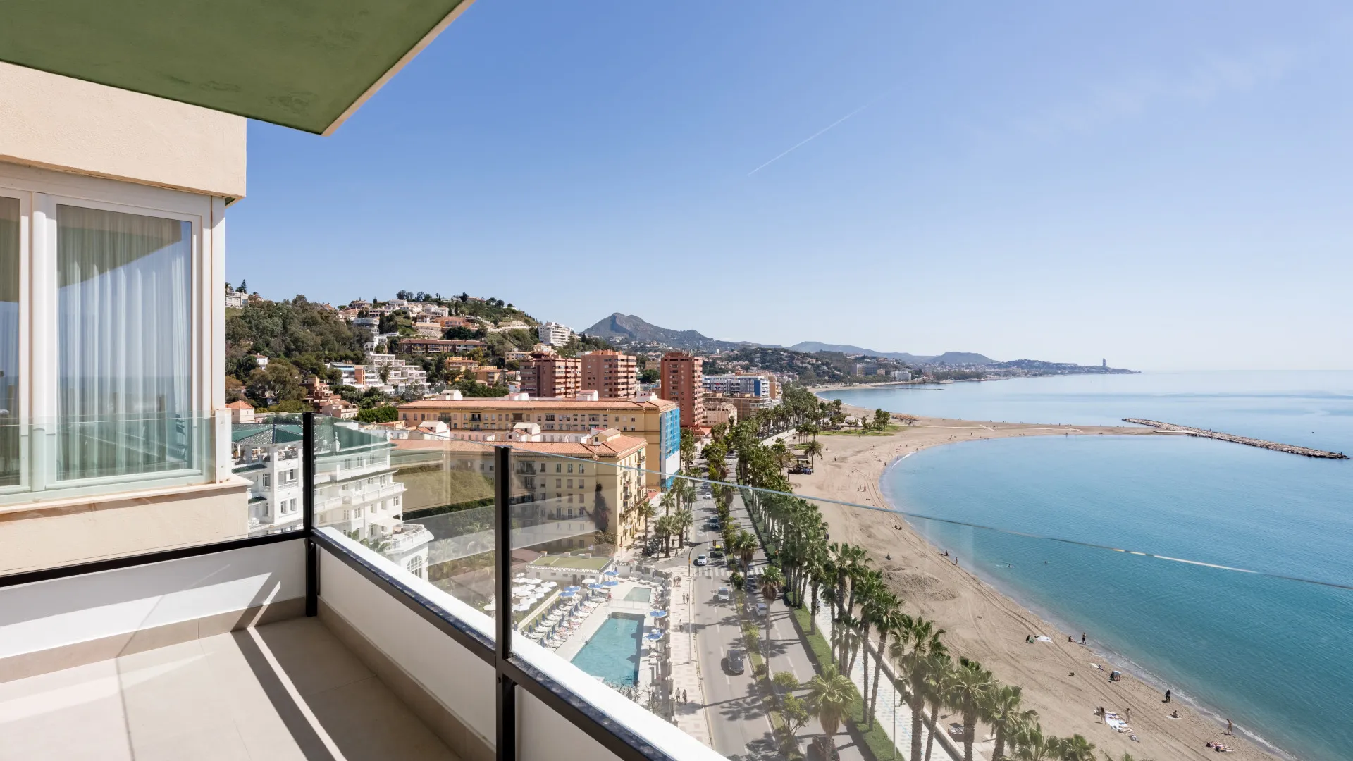 For sale 3 bedrooms apartment in La Malagueta - La Caleta