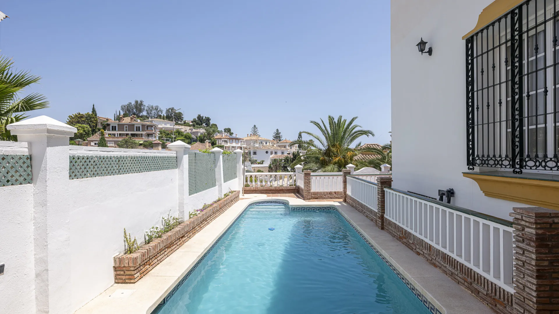 Semi detached house for sale in La Victoria - Conde de Ureña - Gibralfaro