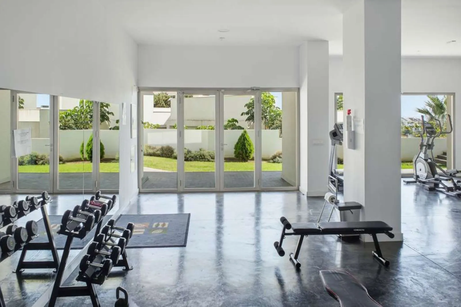 For sale Las Mesas ground floor apartment with 2 bedrooms